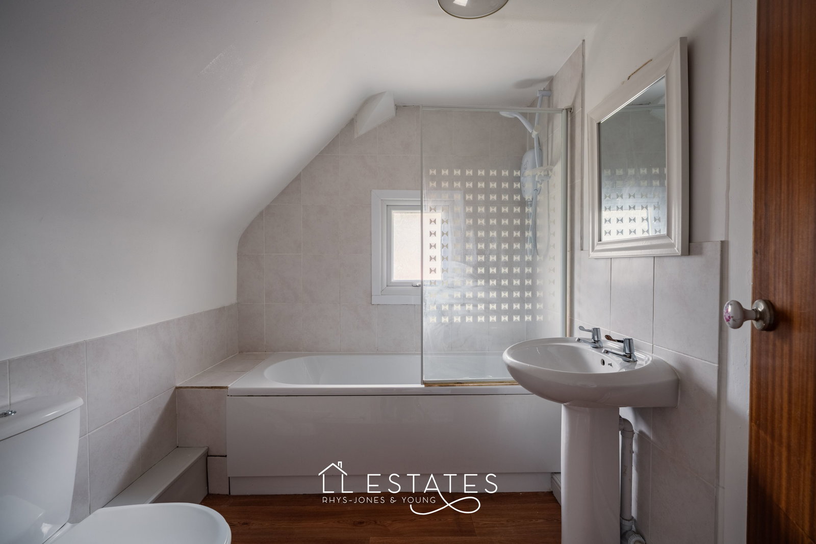 3 bed flat for sale in Fforddlas, Prestatyn, LL19 9SG 6