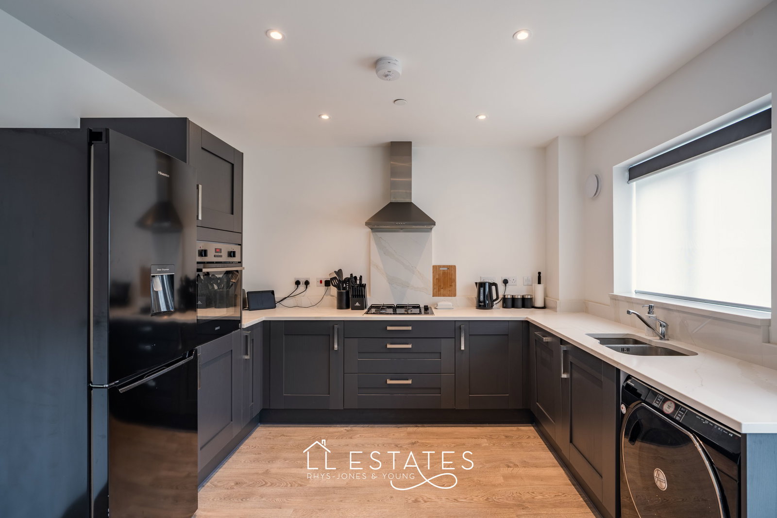 2 bed semi-detached house for sale in Rhodfa Cae Isa, St Asaph, LL17 0FP  - Property Image 2