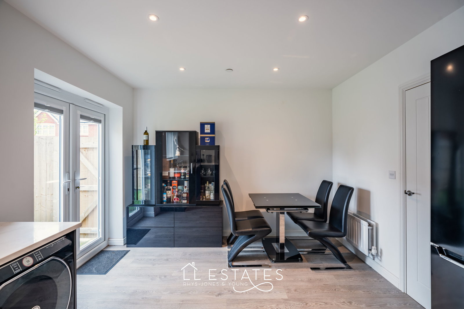 2 bed semi-detached house for sale in Rhodfa Cae Isa, St Asaph, LL17 0FP  - Property Image 5