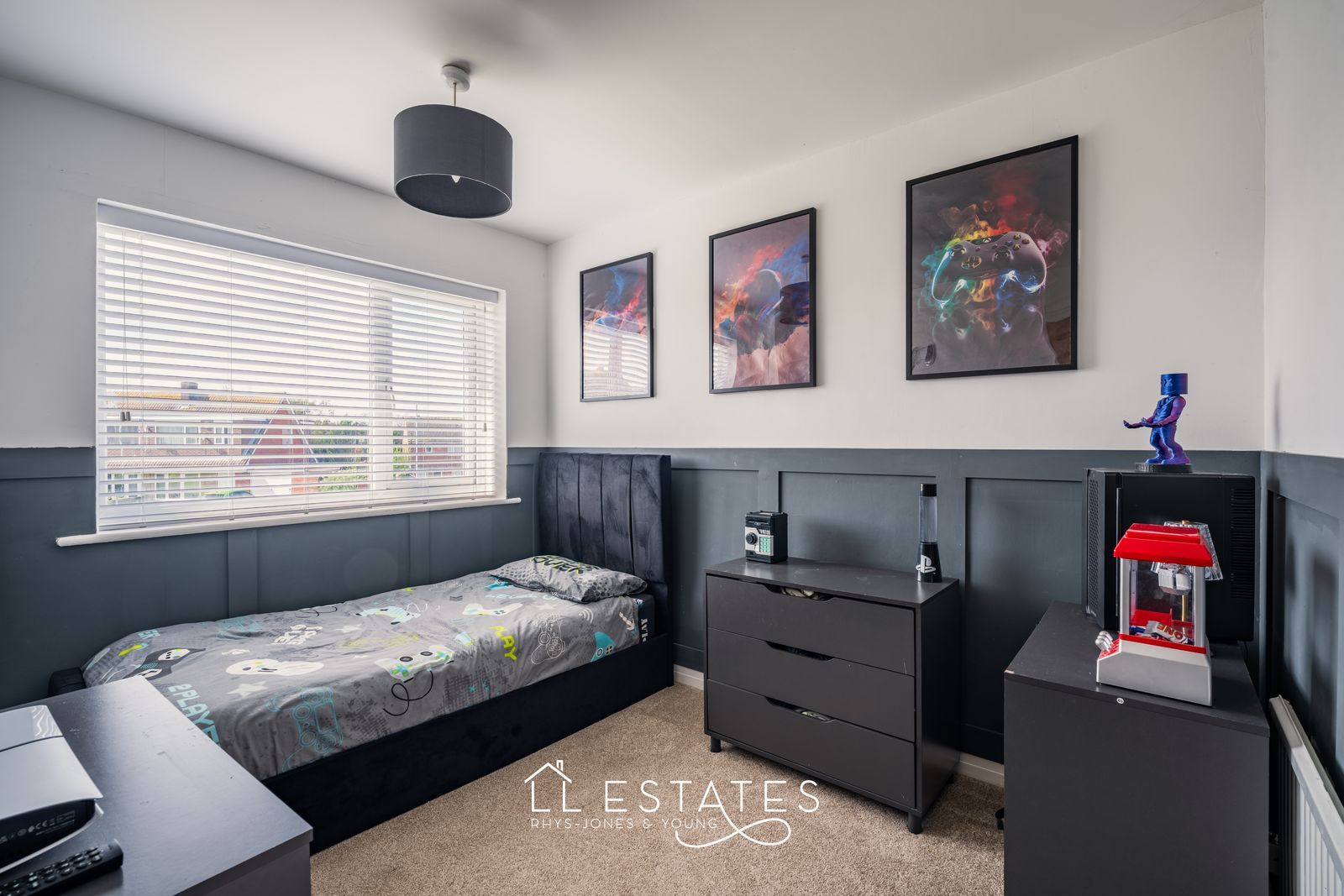 3 bed semi-detached house for sale in Clement Drive, Rhyl, LL18 4HU  - Property Image 7