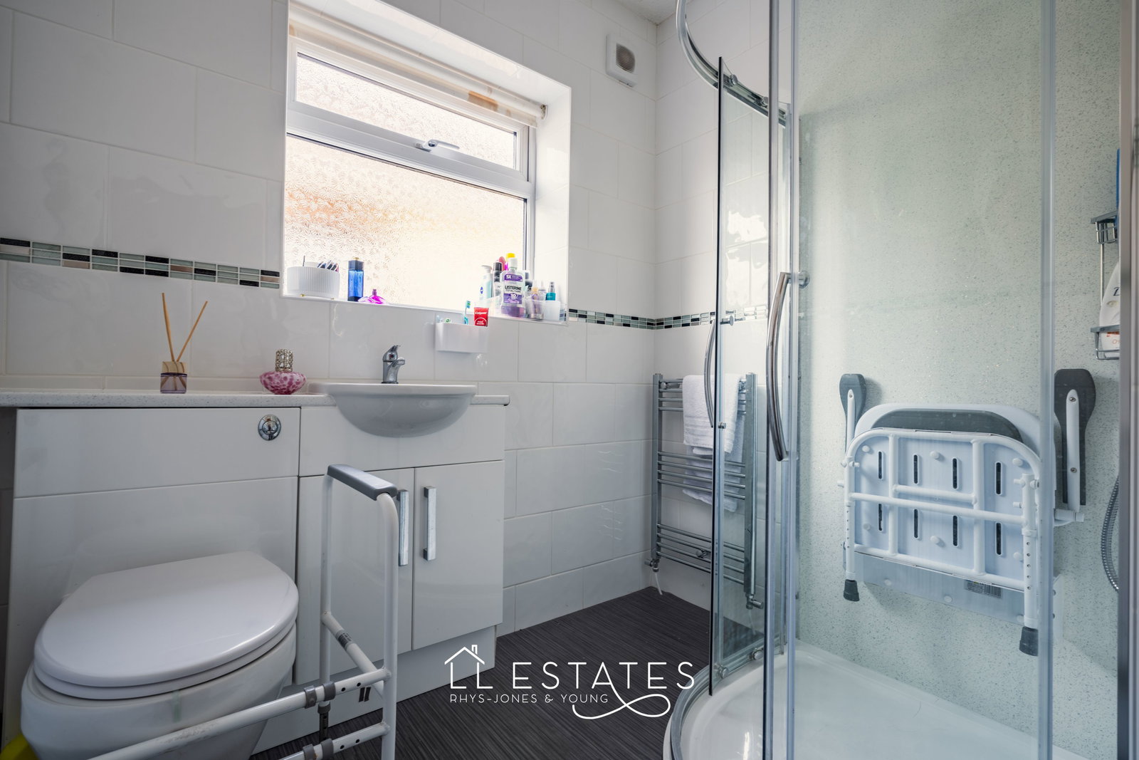 3 bed bungalow for sale in Ffordd Dewi, Rhuddlan  - Property Image 10