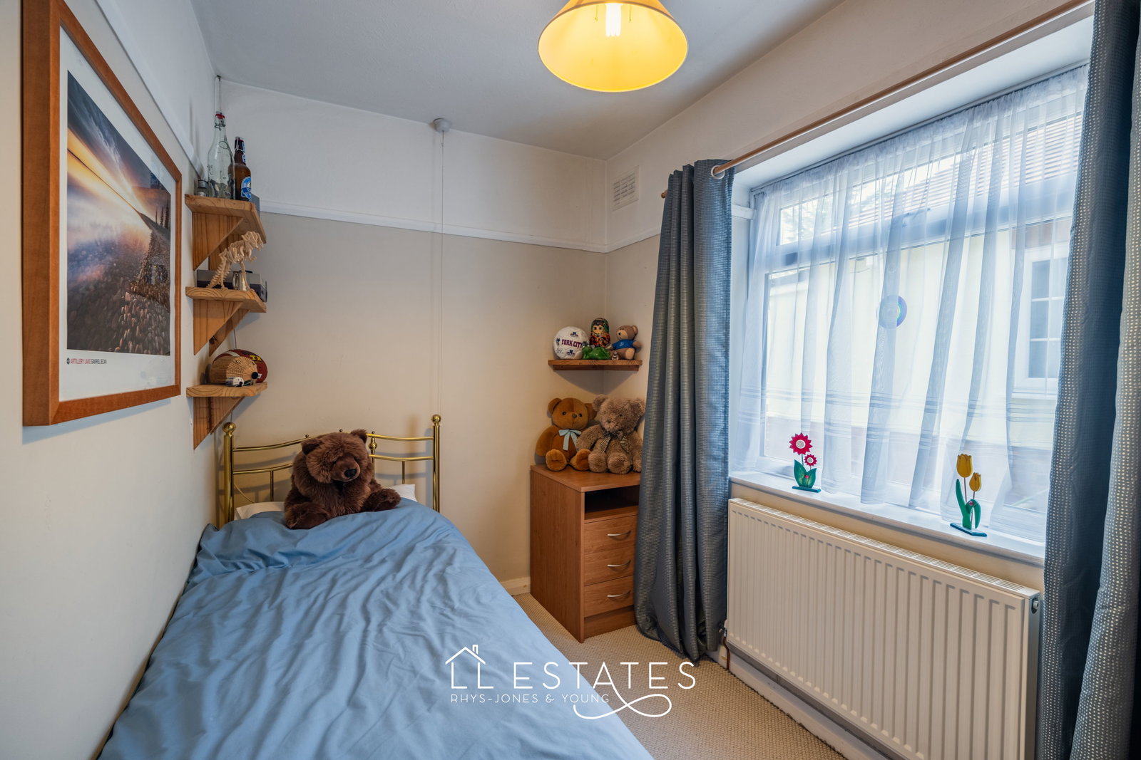 3 bed bungalow for sale in Ffordd Dewi, Rhuddlan 8