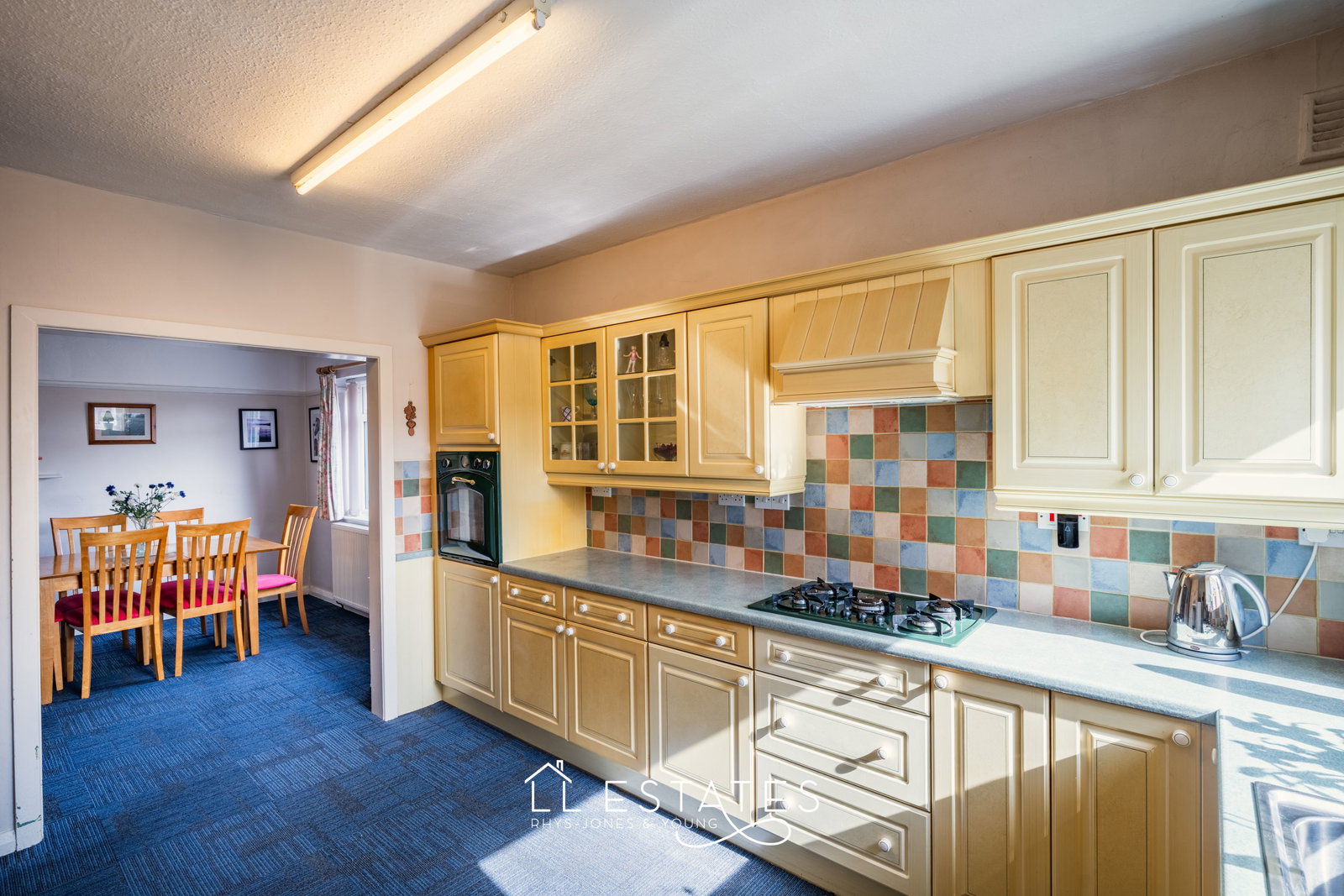 3 bed bungalow for sale in Ffordd Dewi, Rhuddlan 1