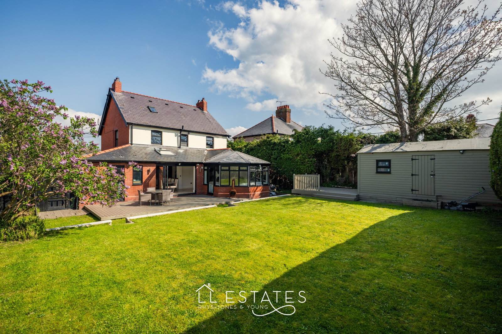 5 bed detached house for sale in Dyserth Road, Rhuddlan, LL18 5RD  - Property Image 2