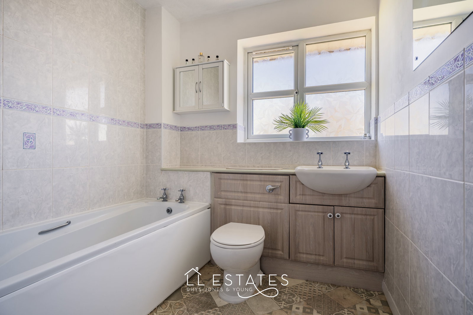 3 bed detached house for sale in Parc Y Castell, Towyn, LL22 9NZ 10