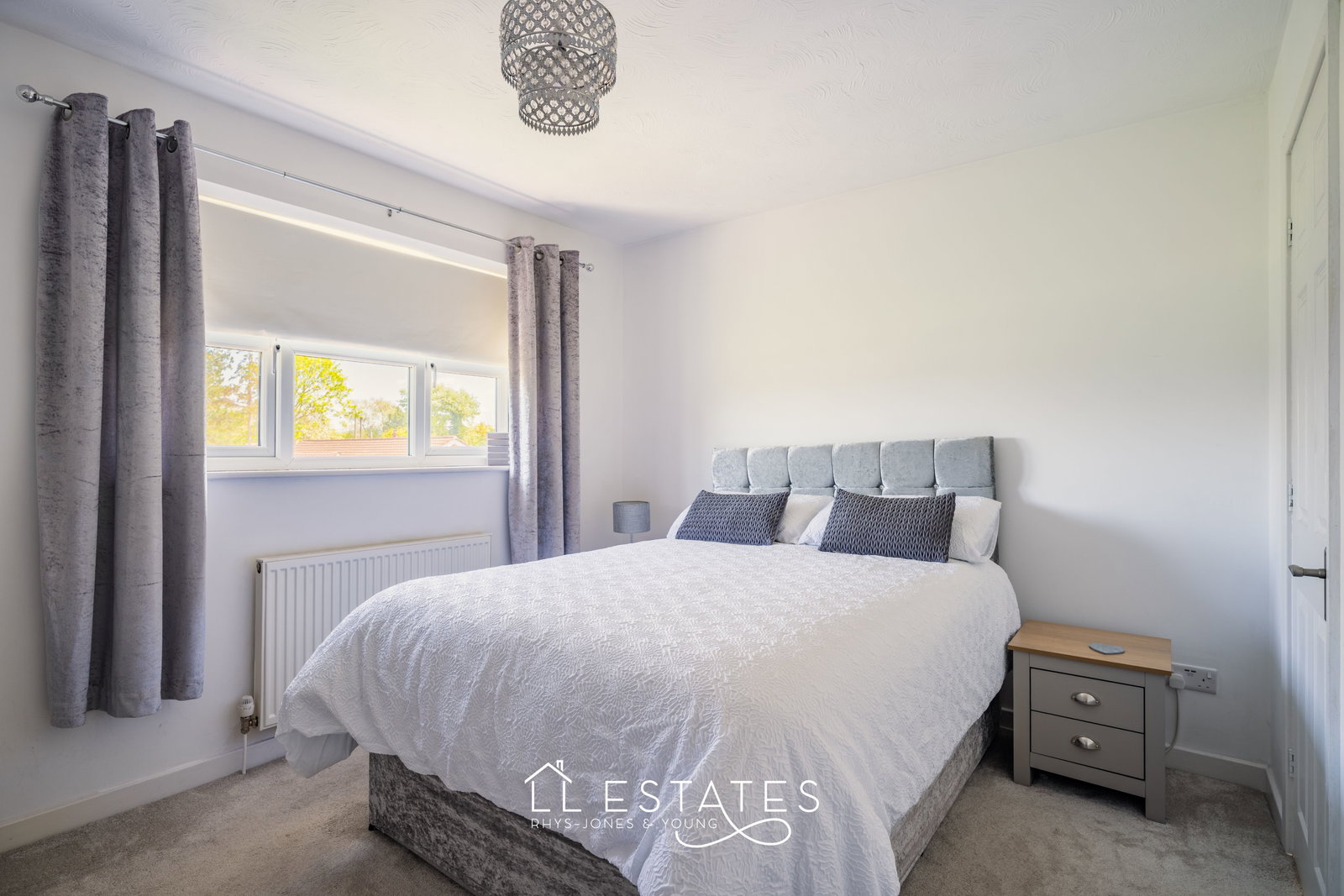 3 bed detached house for sale in Parc Y Castell, Towyn, LL22 9NZ 7