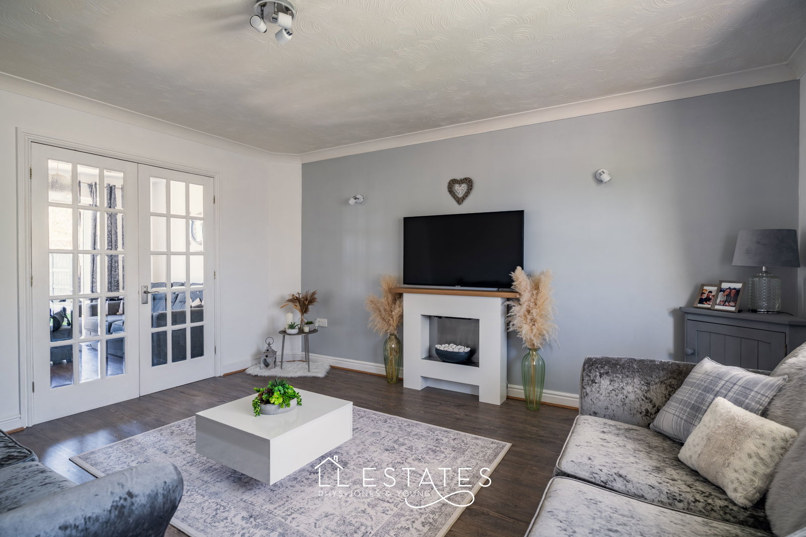 3 bed detached house for sale in Parc Y Castell, Towyn, LL22 9NZ 6