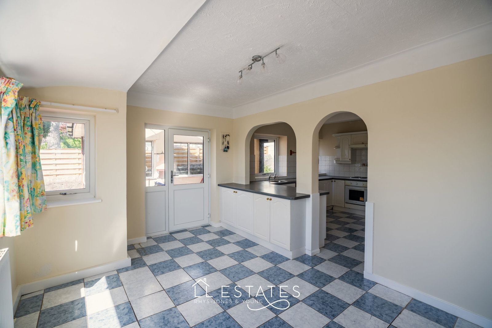 5 bed detached house for sale in High Street, Dyserth  - Property Image 8