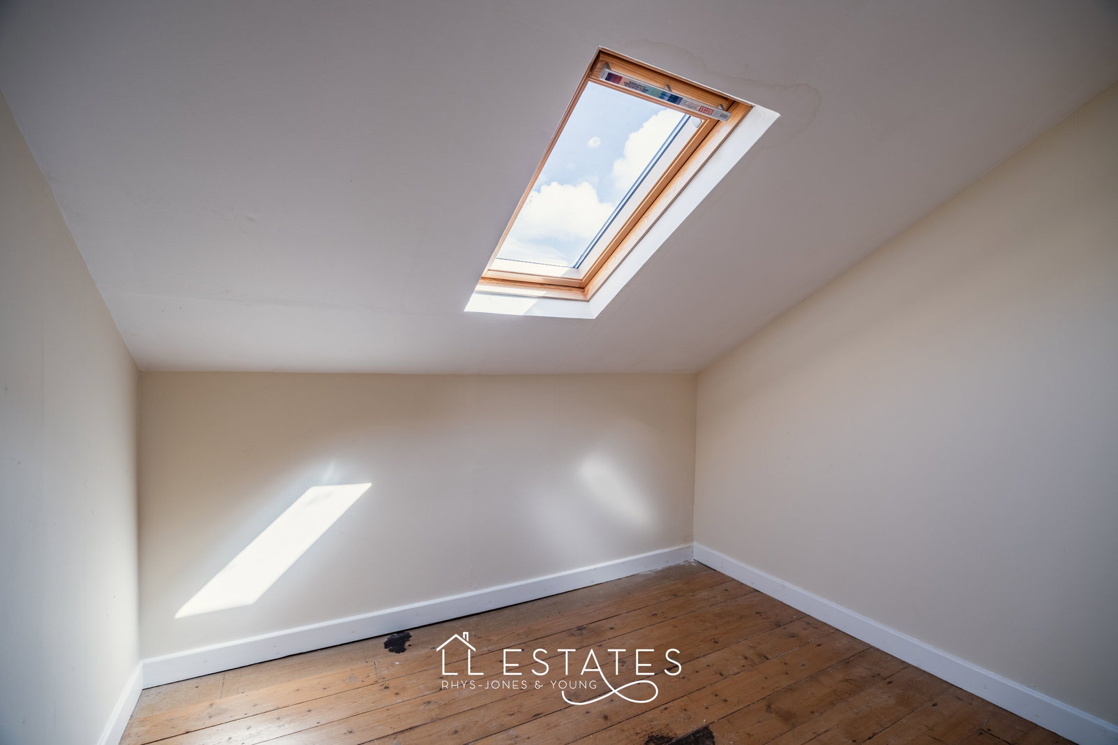 5 bed detached house for sale in High Street, Dyserth 17