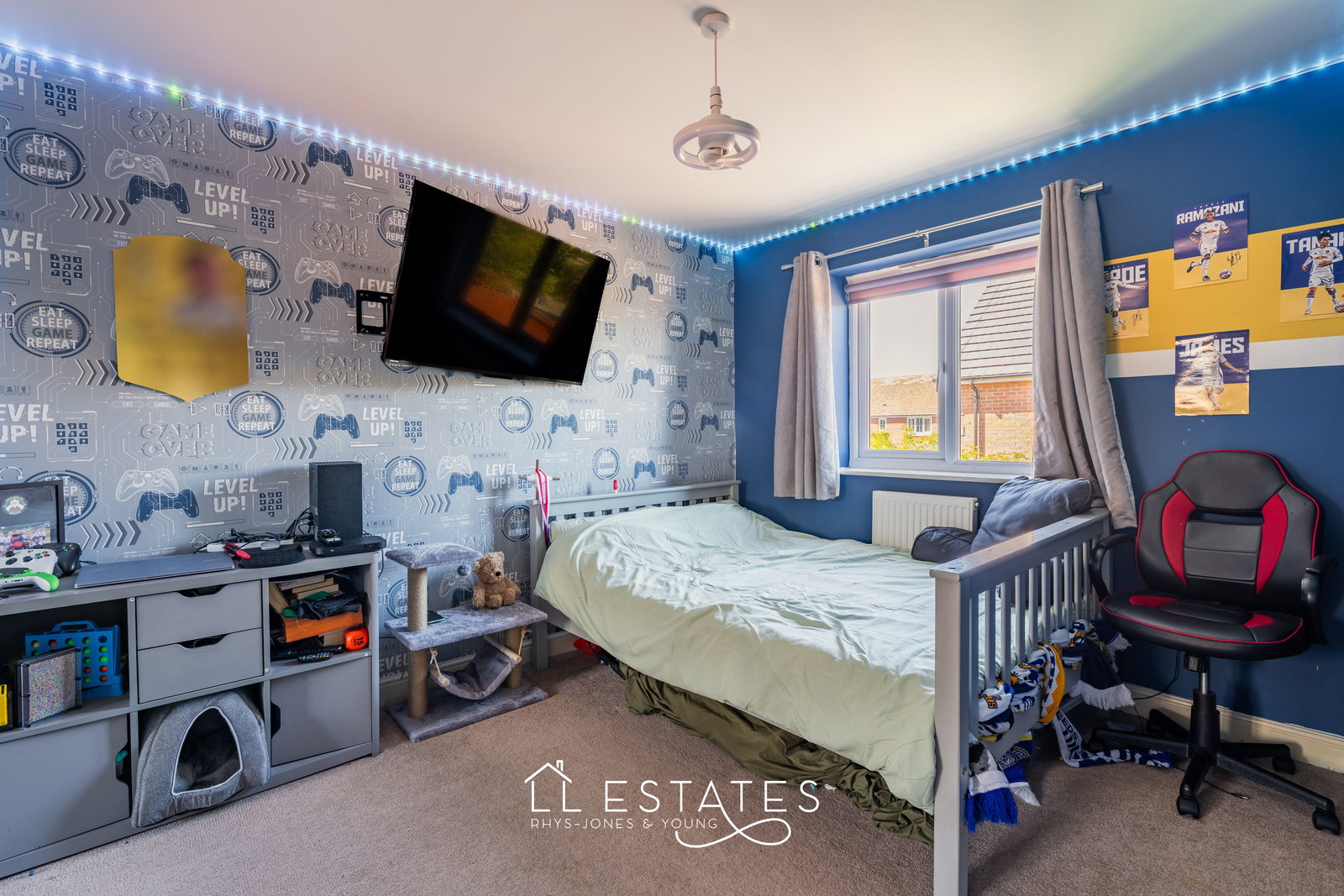 4 bed detached house for sale in Golygfa Clwyd, Rhyl  - Property Image 11