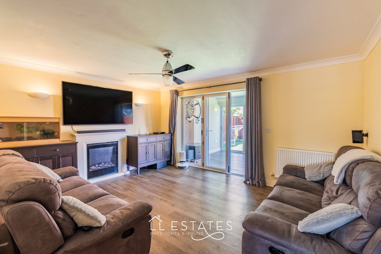4 bed detached house for sale in Golygfa Clwyd, Rhyl 4