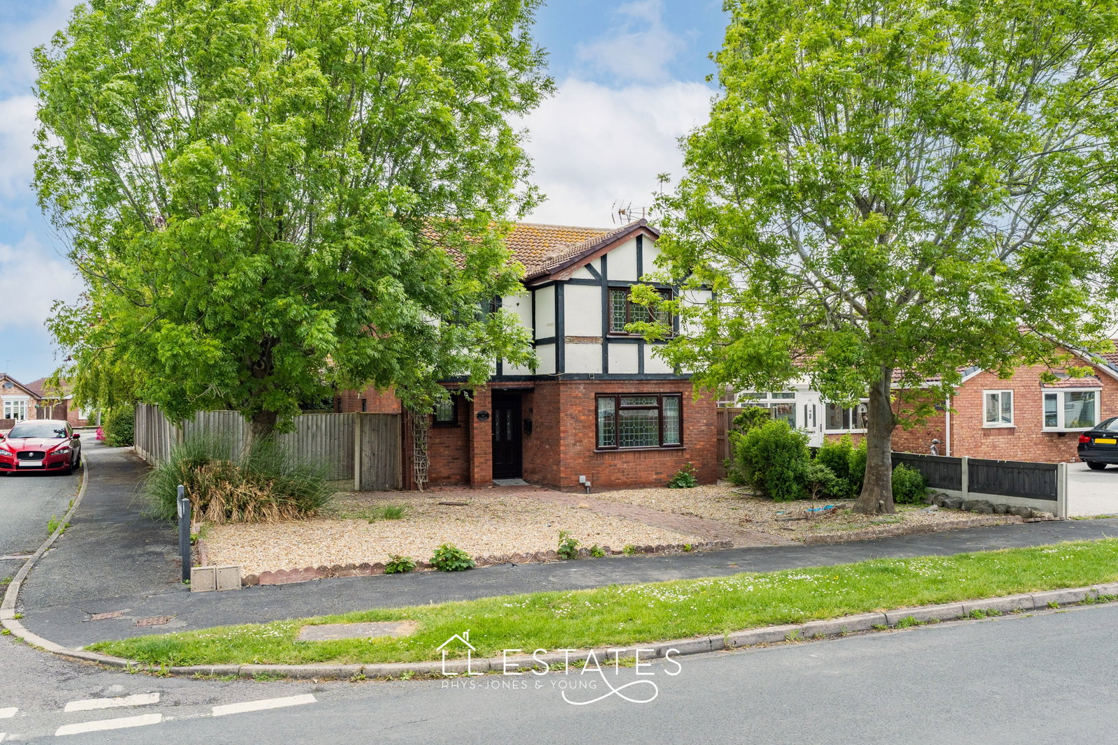 4 bed detached house for sale in Clwyd Park, Kinmel Bay - Property Image 1