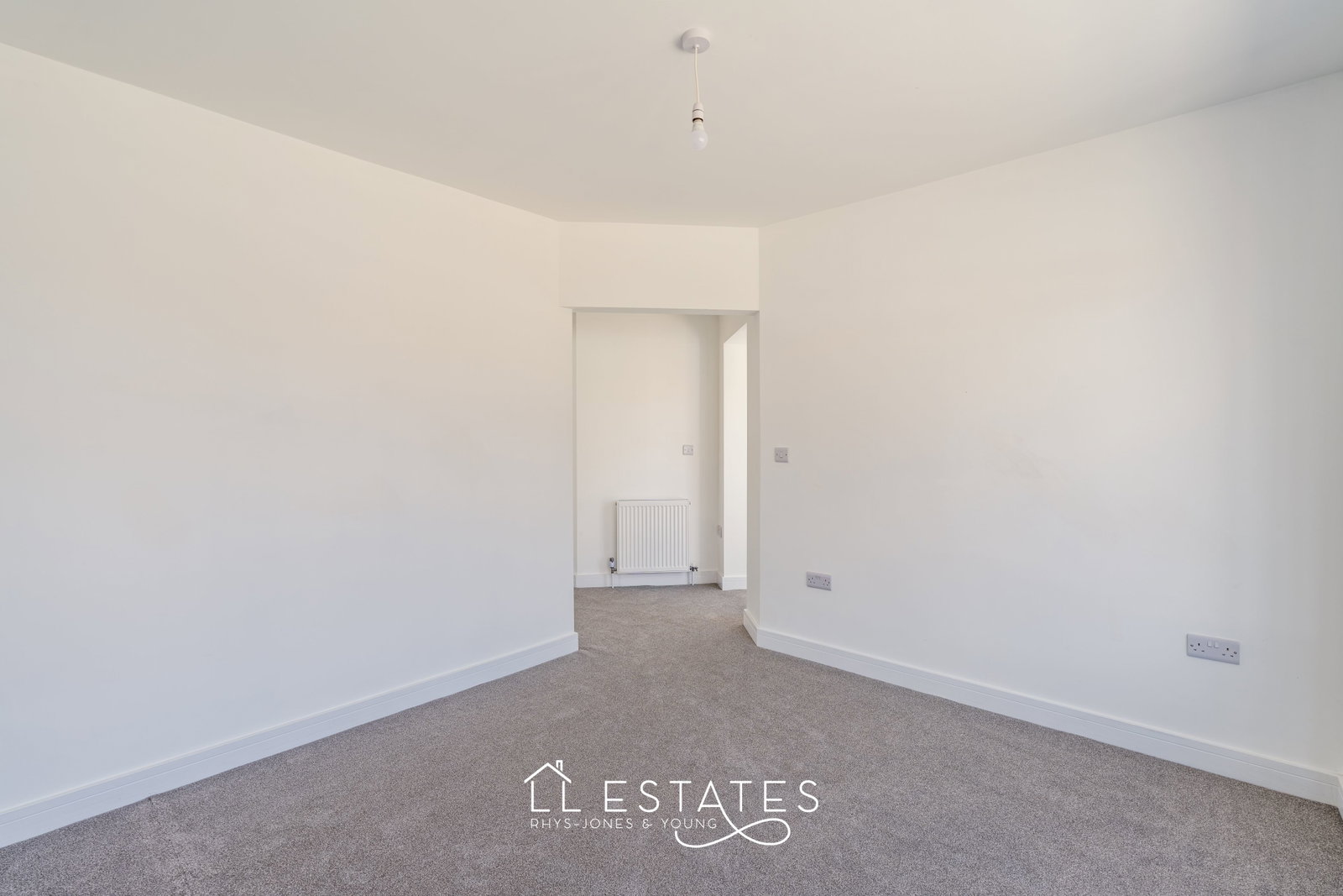 2 bed bungalow for sale in Weaver Avenue, Rhyl  - Property Image 7