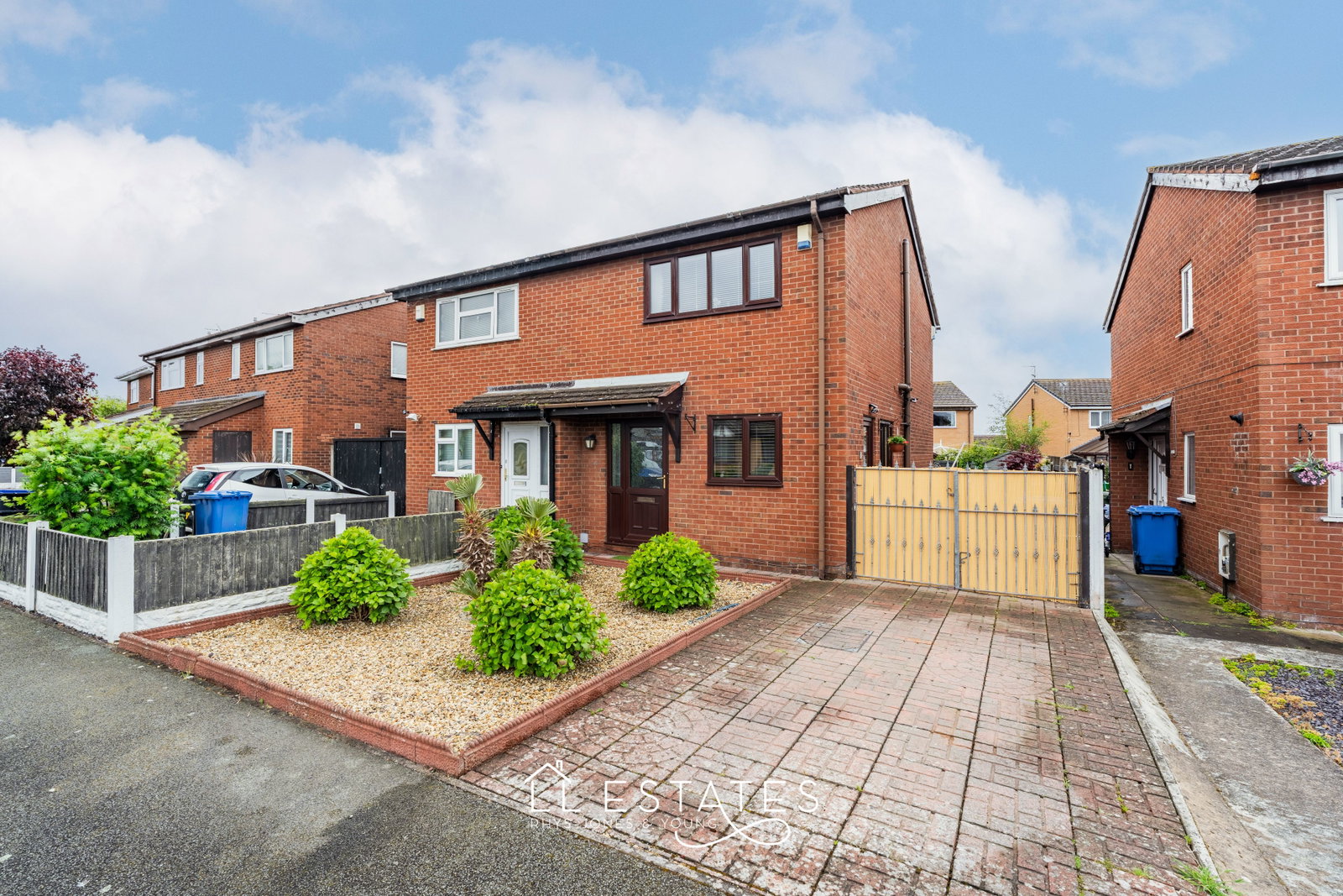 2 bed semi-detached house for sale in Merion Close, Rhyl  - Property Image 2