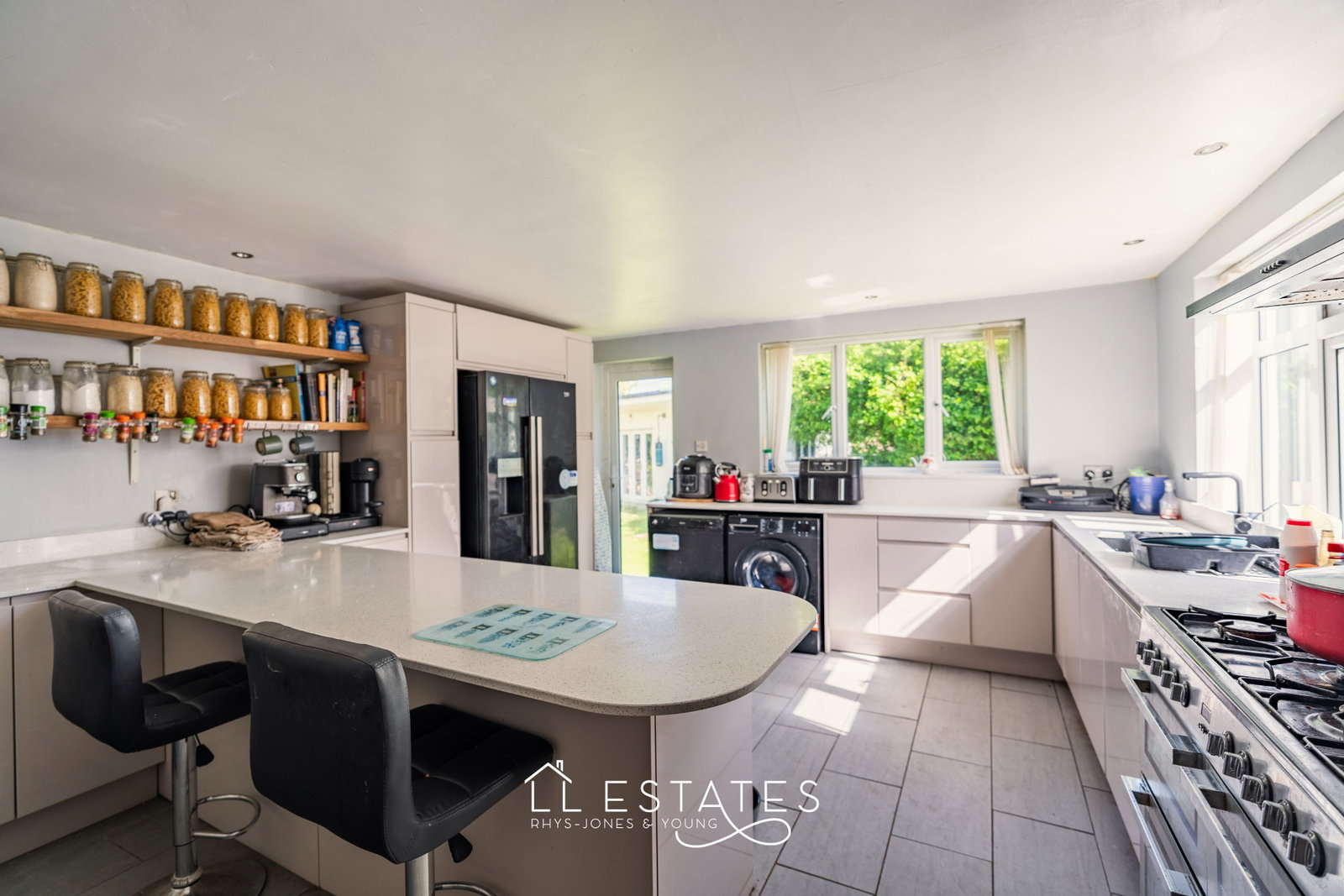 3 bed bungalow for sale in Avondale Drive, Rhyl, LL18 4EL  - Property Image 13