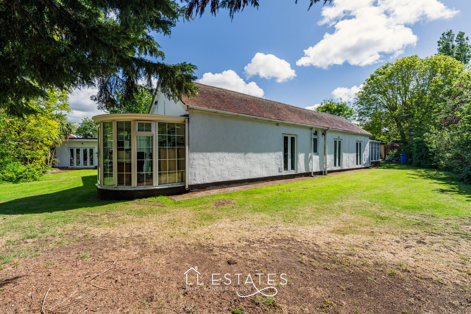 3 bed bungalow for sale in Avondale Drive, Rhyl, LL18 4EL 4