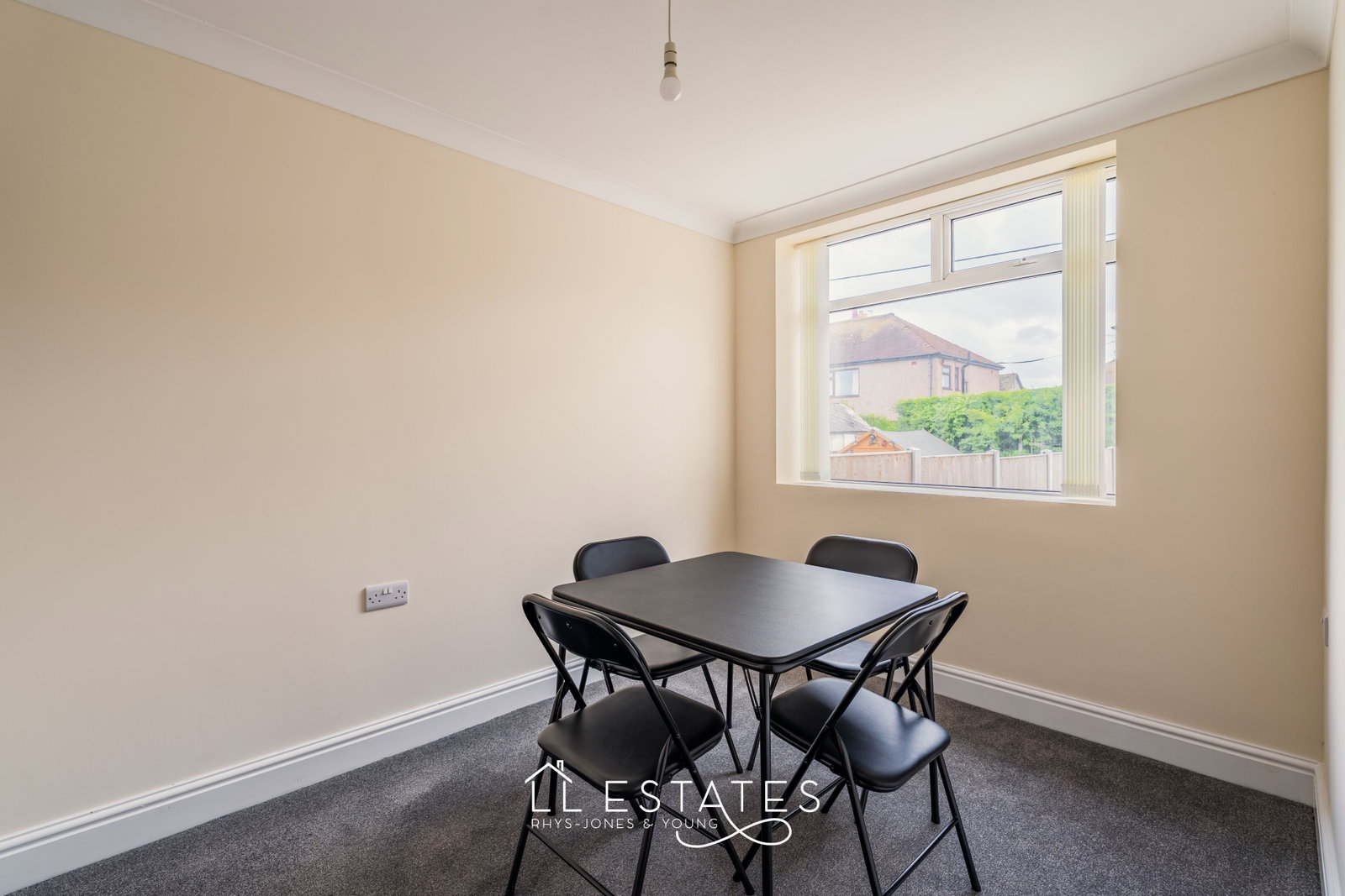 2 bed semi-detached bungalow for sale in Rhyl Coast Road, Rhyl, LL18 3PS  - Property Image 8