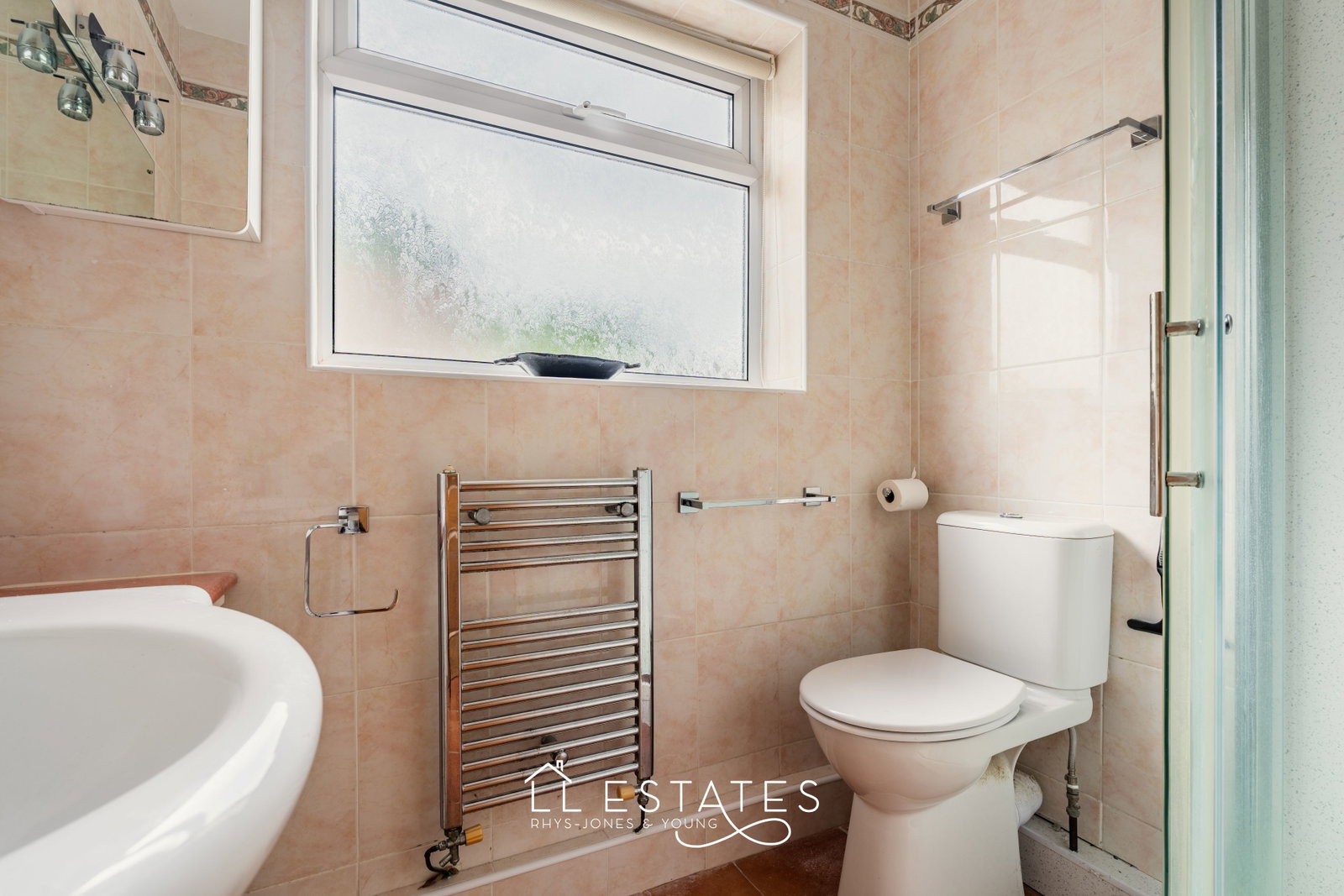 2 bed bungalow for sale in Lon Cwybr, Rhuddlan, LL18 2SX  - Property Image 6