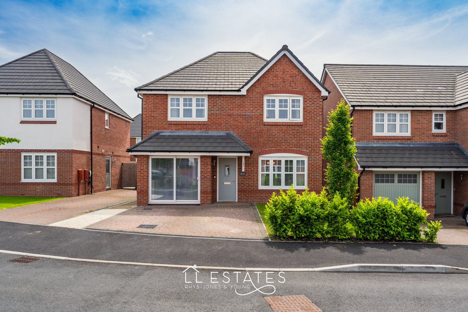 3 bed detached house for sale in Rhodfa Ty Tyn, St Asaph , LL17 0FE