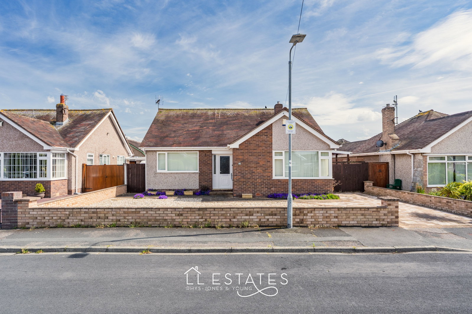 3 bed bungalow for sale in Ffordd Nant, Rhuddlan, LL18 2SW