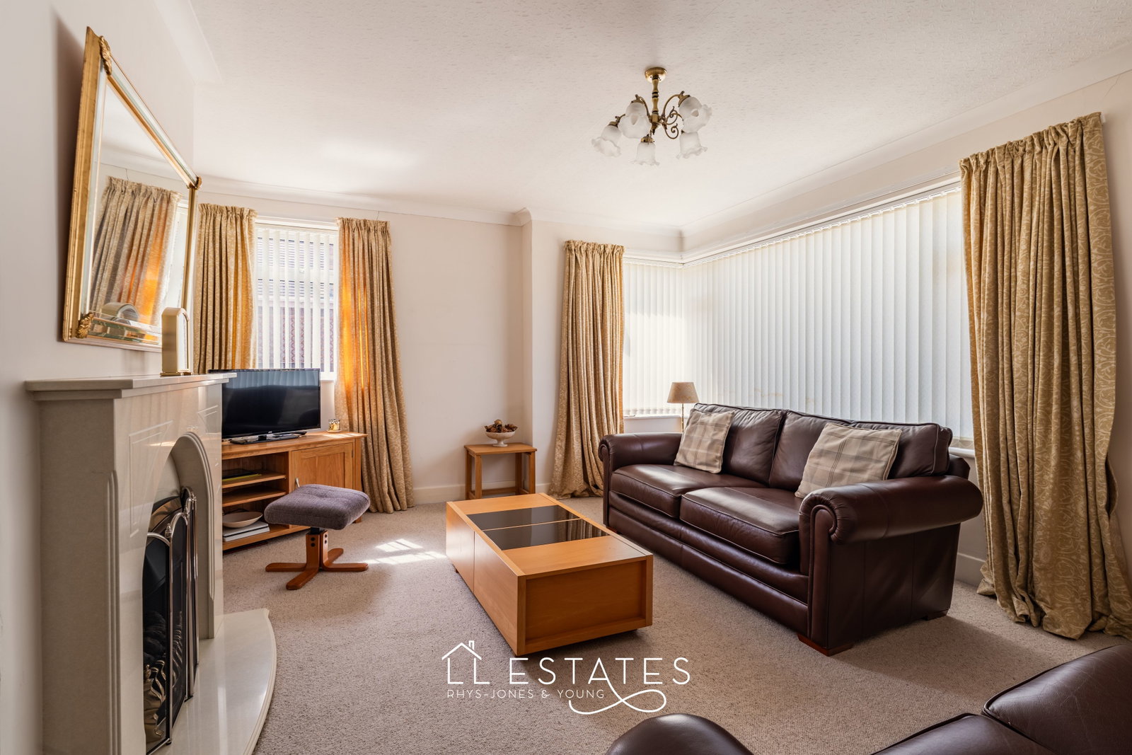 3 bed bungalow for sale in Ffordd Nant, Rhuddlan, LL18 2SW 2