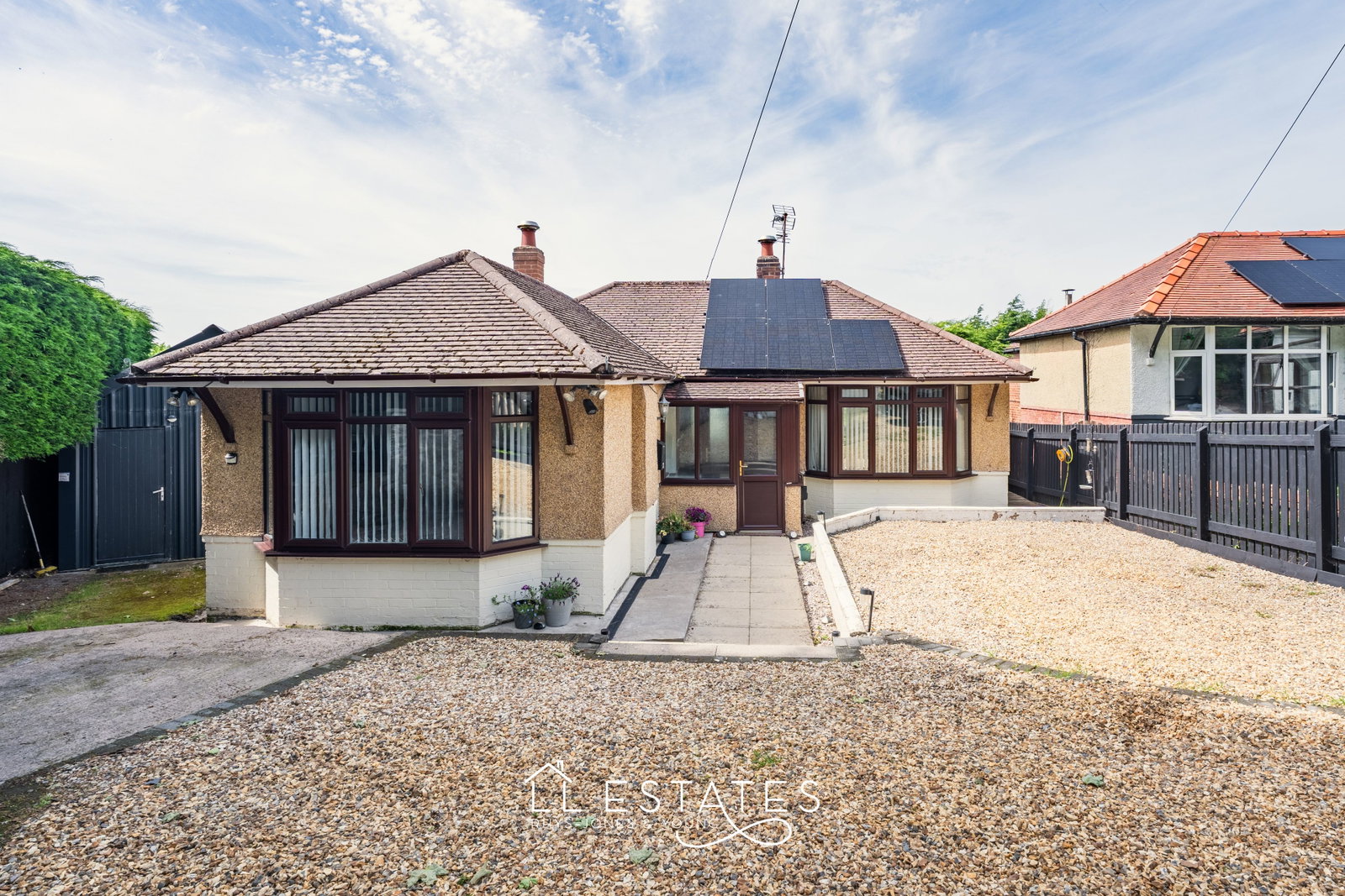2 bed bungalow for sale in Lower Foel Road, Dyserth, LL18 6AT