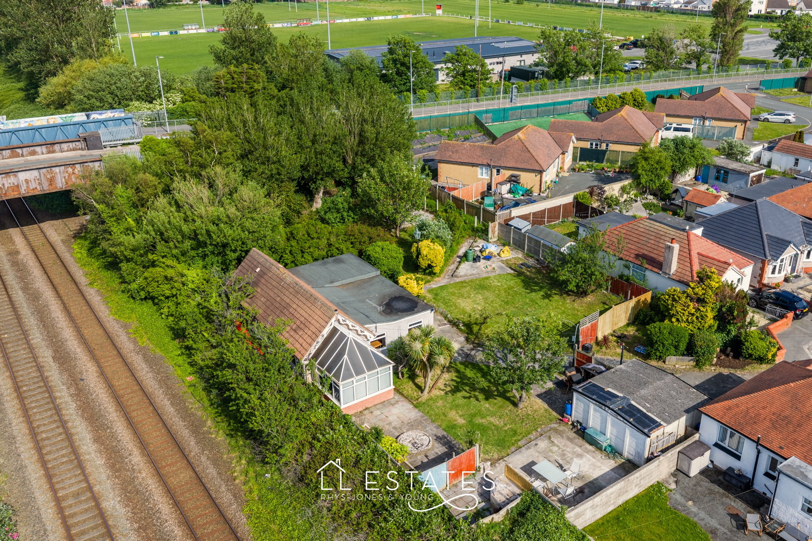 3 bed bungalow for sale in Bryn Avenue, Rhyl, LL18 4BE 13