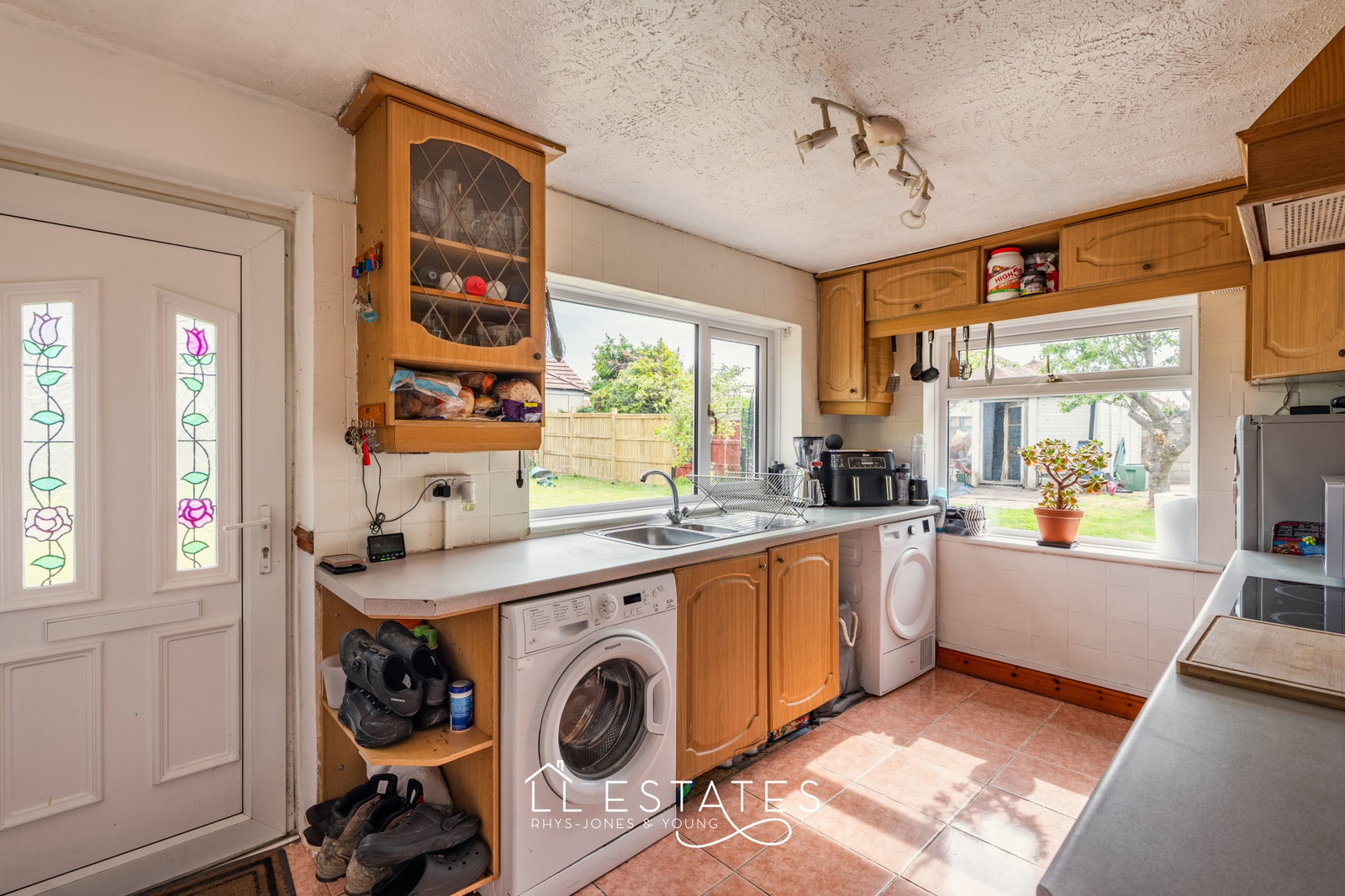 3 bed bungalow for sale in Bryn Avenue, Rhyl, LL18 4BE 5