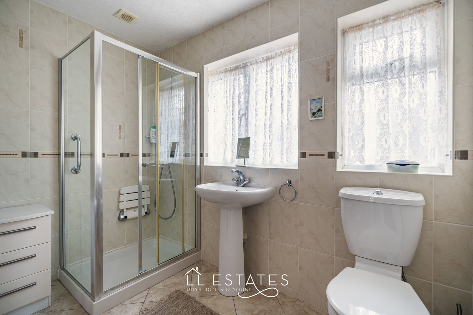 2 bed bungalow for sale in Linden Close, Prestatyn, LL19 9EG 7