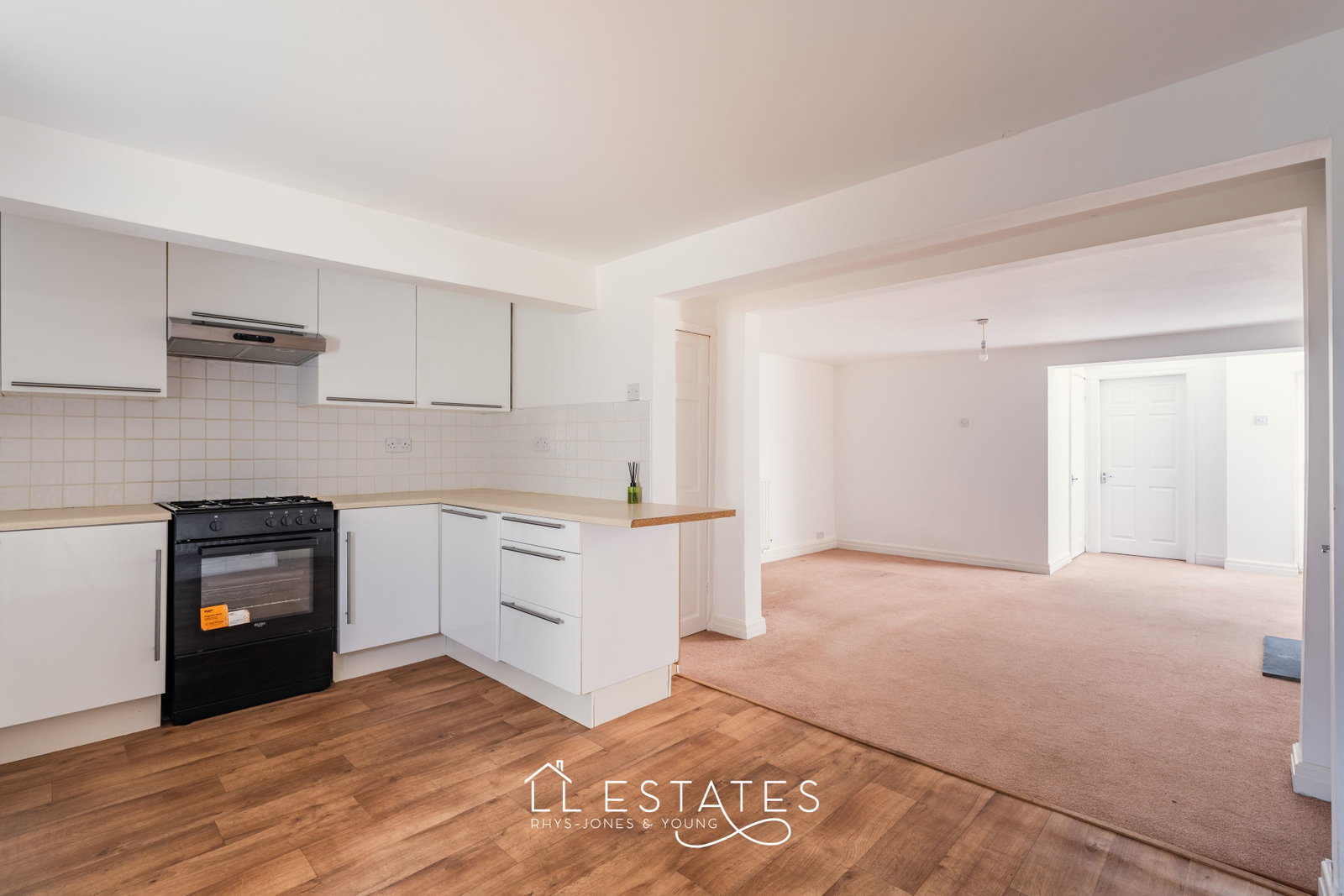 1 bed ground floor flat for sale in Maes Y Groes, Prestatyn, LL19 9DA 1