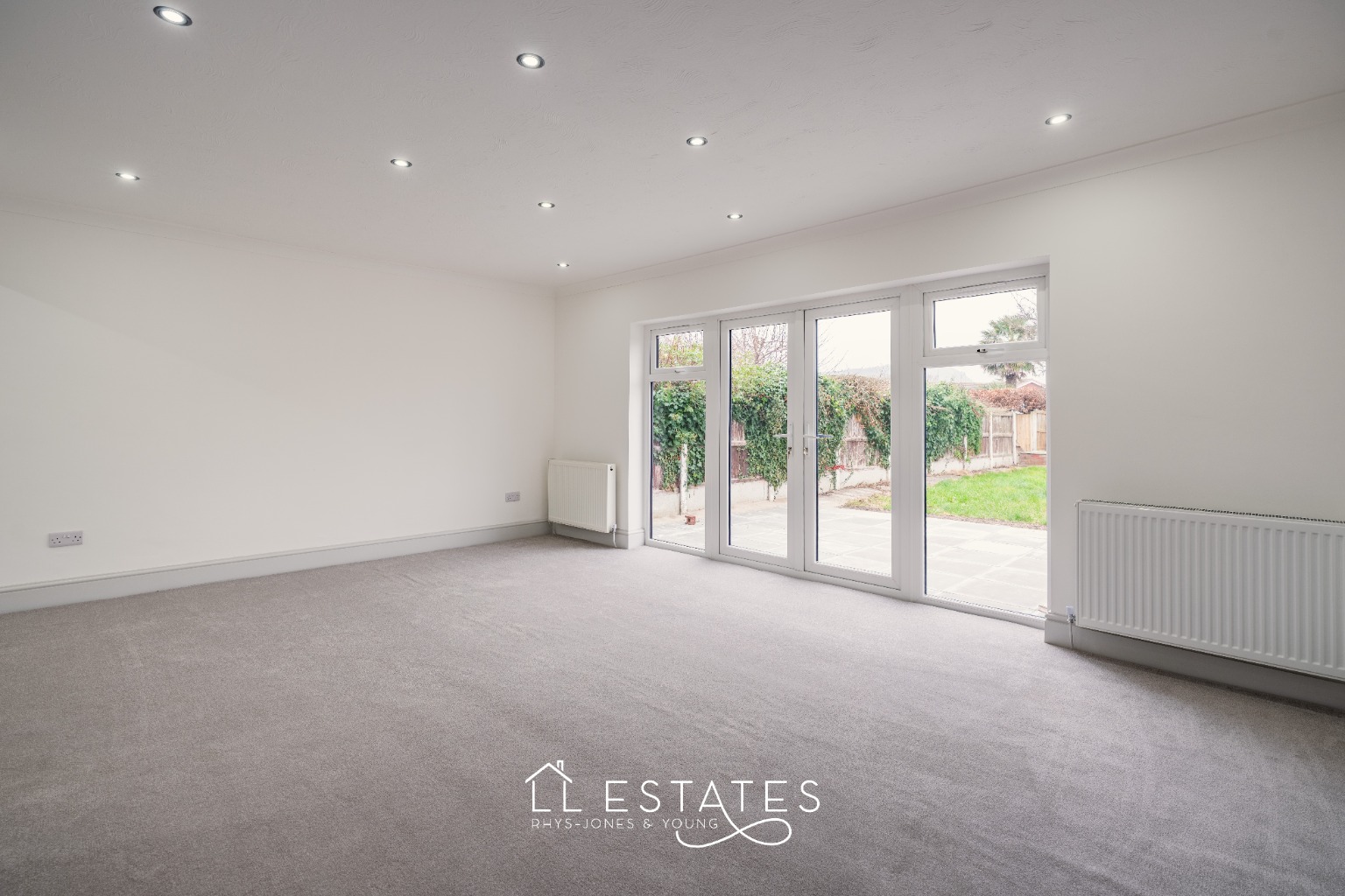 4 bed semi-detached house for sale in Princes Avenue, Prestatyn, LL19 8RW  - Property Image 2