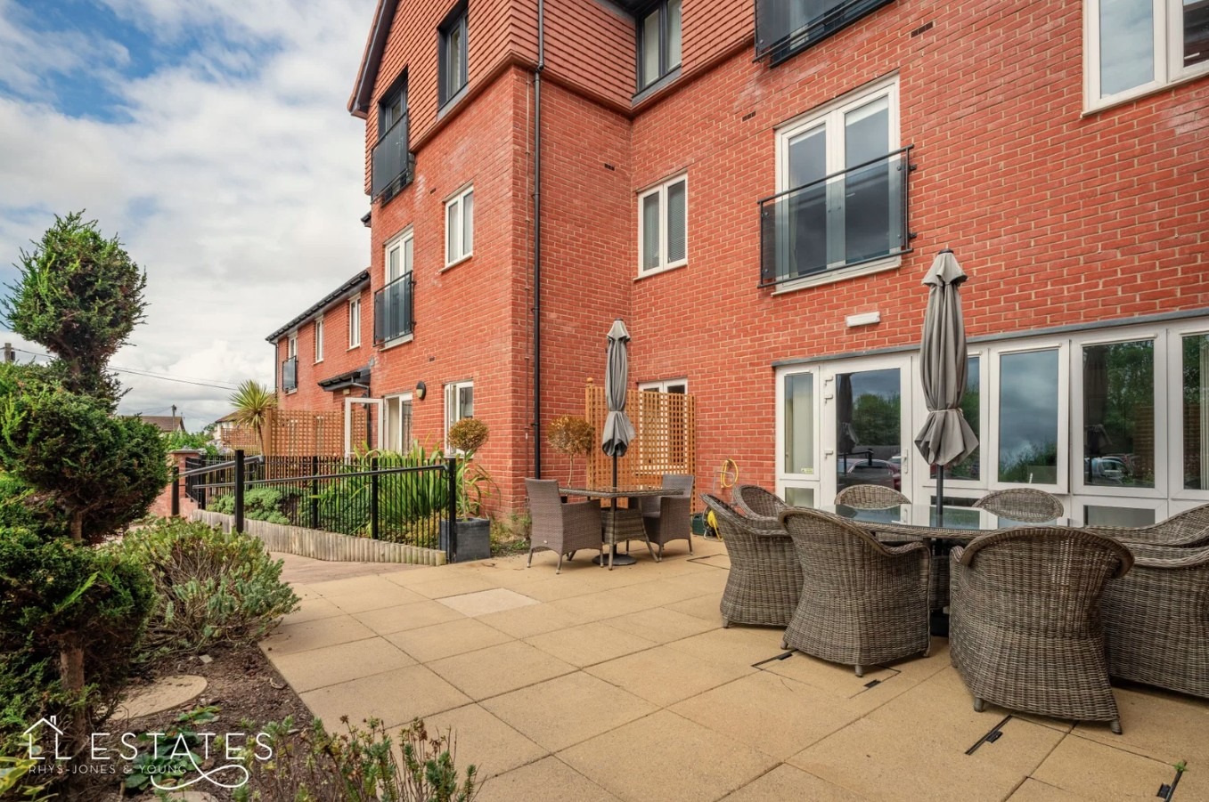 1 bed ground floor flat for sale in Sandy Lane, Prestatyn, LL19 7AX  - Property Image 11