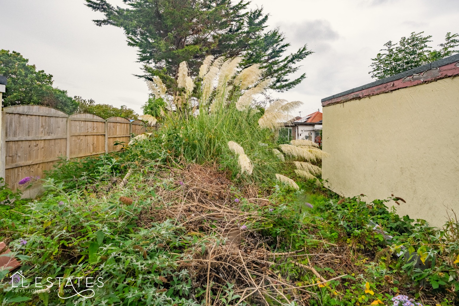 2 bed detached bungalow for sale in Cedar Avenue, Rhyl  - Property Image 8
