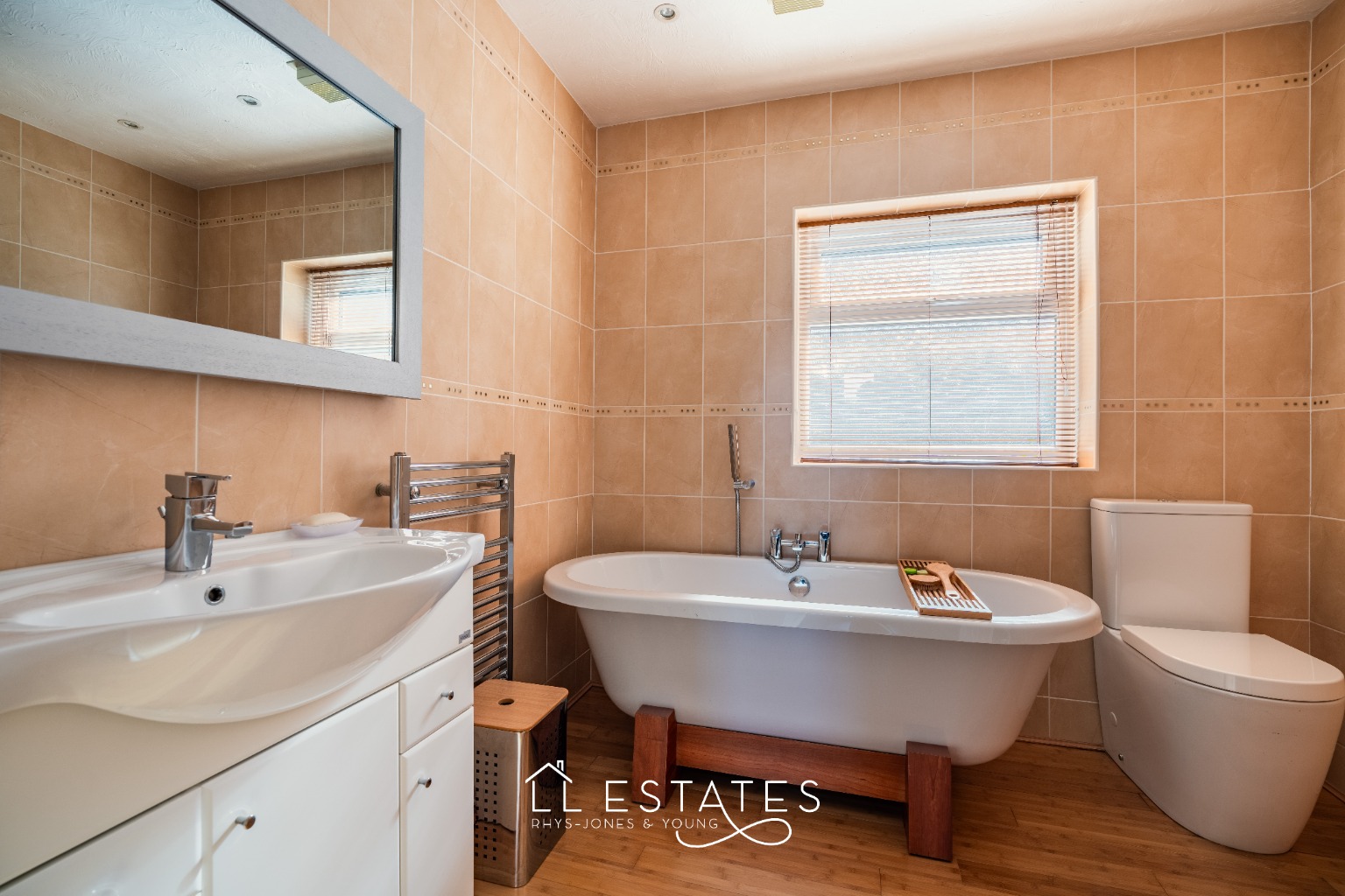 2 bed detached house for sale in The Avenue, Prestatyn, LL19 9RE  - Property Image 7