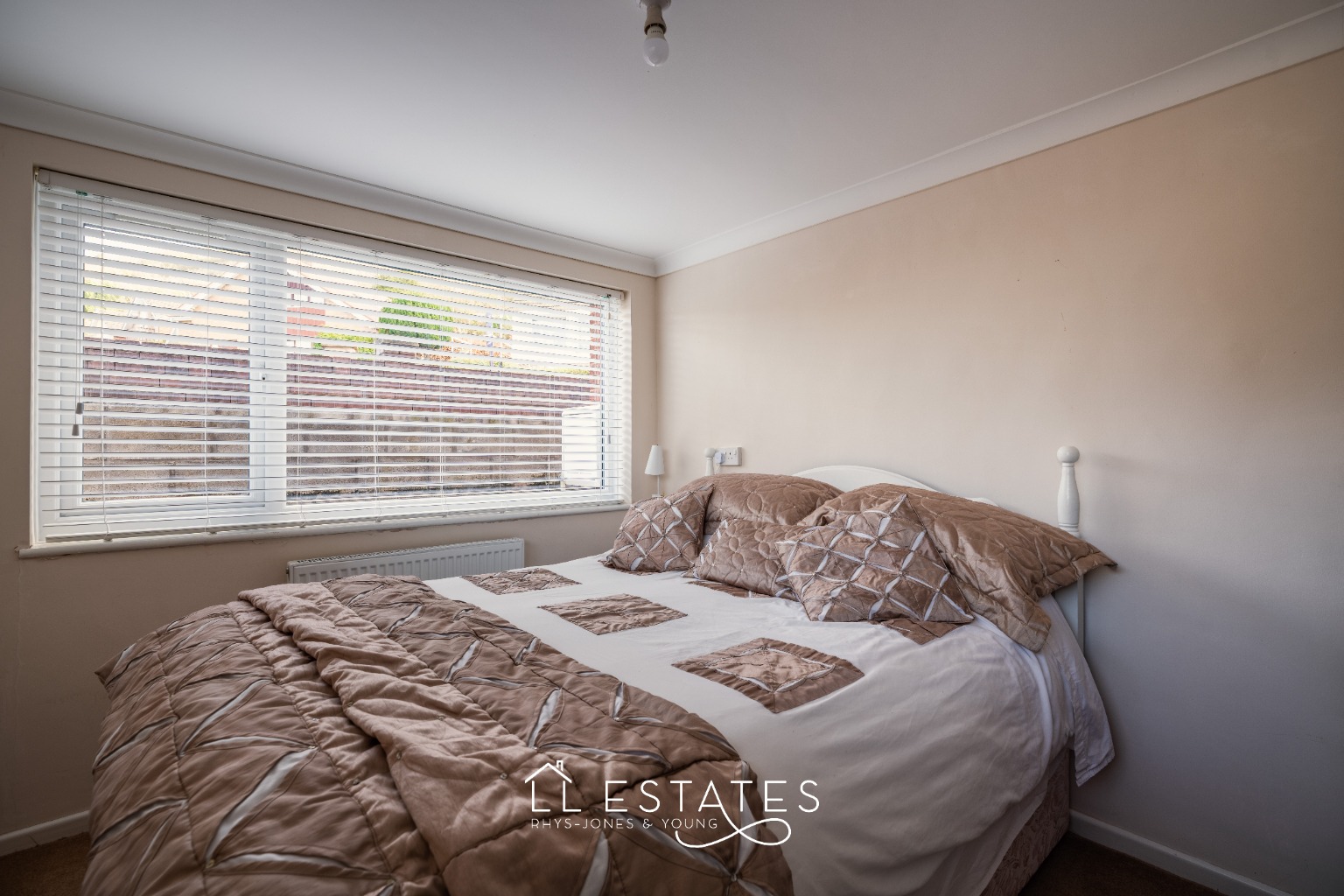 2 bed detached house for sale in The Avenue, Prestatyn, LL19 9RE  - Property Image 8