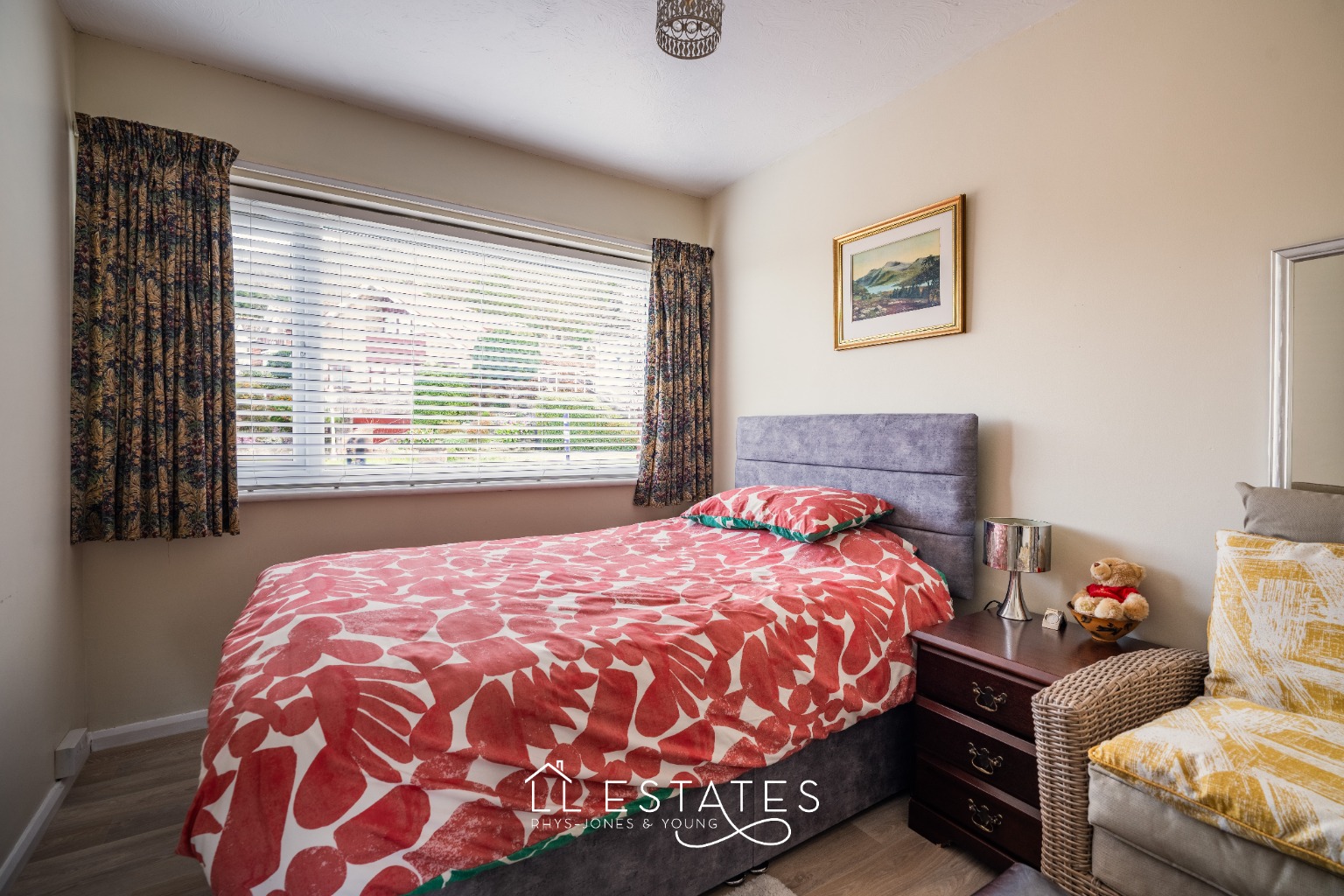 2 bed detached house for sale in The Avenue, Prestatyn, LL19 9RE  - Property Image 10