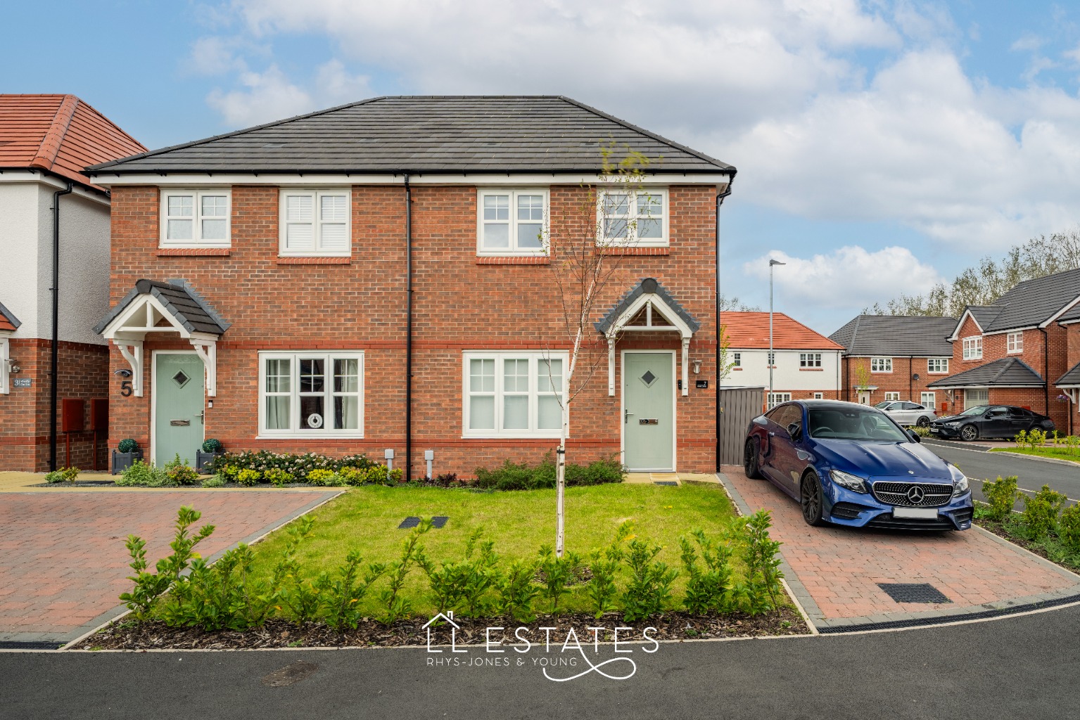 2 bed semi-detached house for sale in Rhodfa Cae Isa, St Asaph, LL17 0FP  - Property Image 1