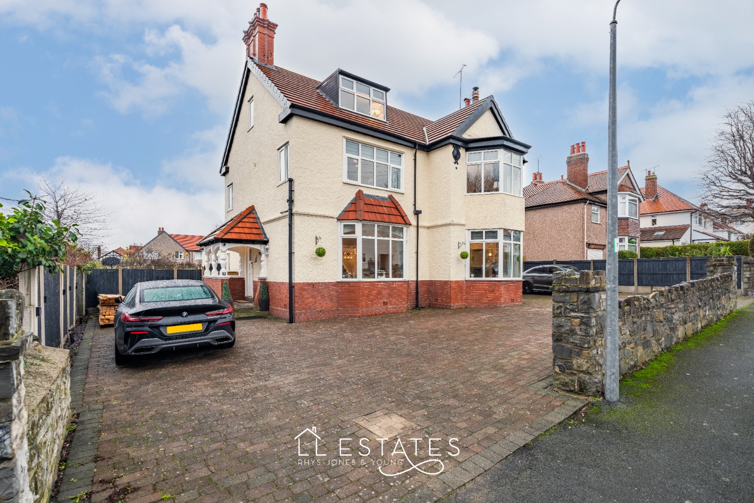 5 bed detached house for sale in Aberconway Road, Prestatyn, LL19 9HH