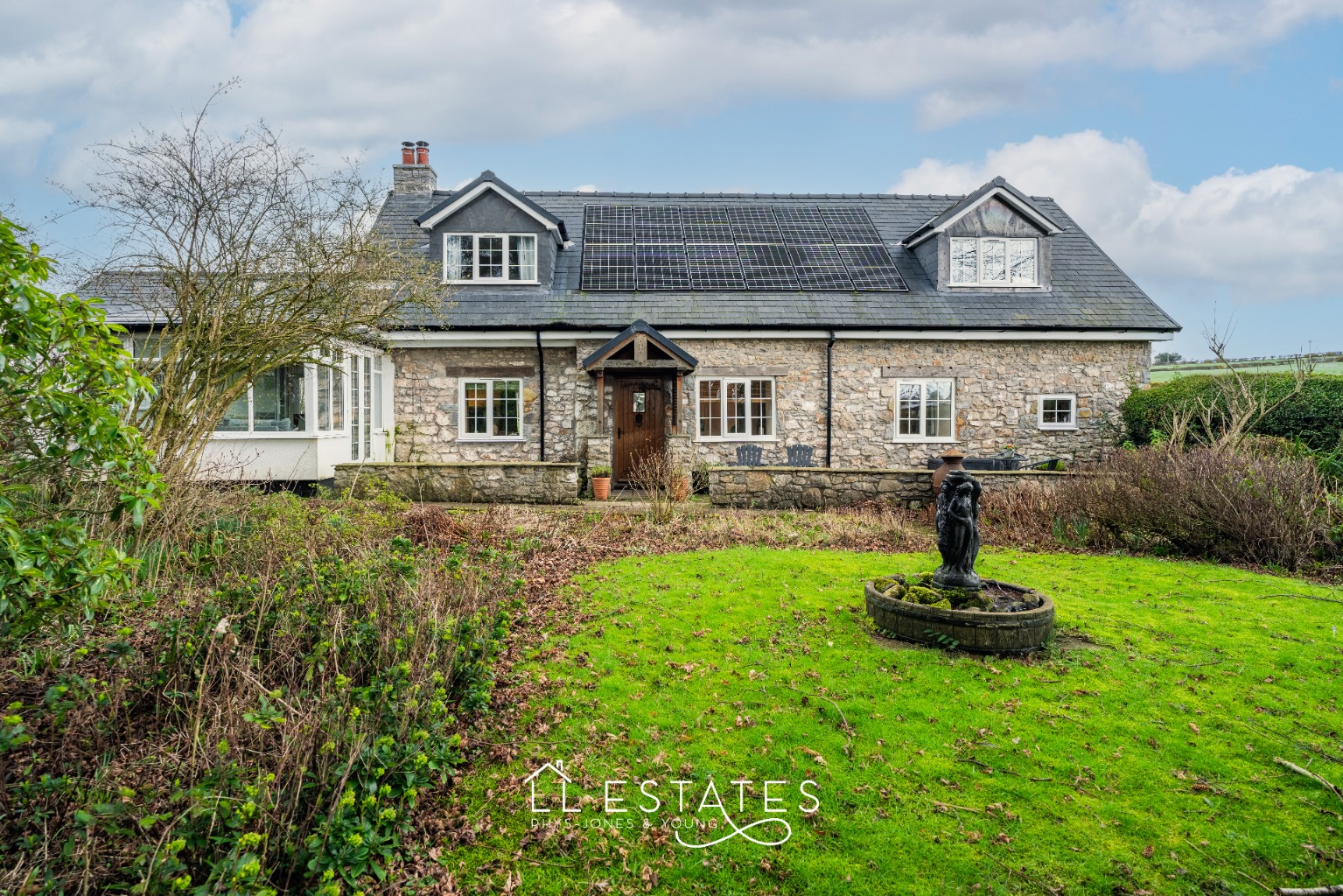 5 bed detached house for sale in Walwen Lane, Axton, CH8 9DL 2