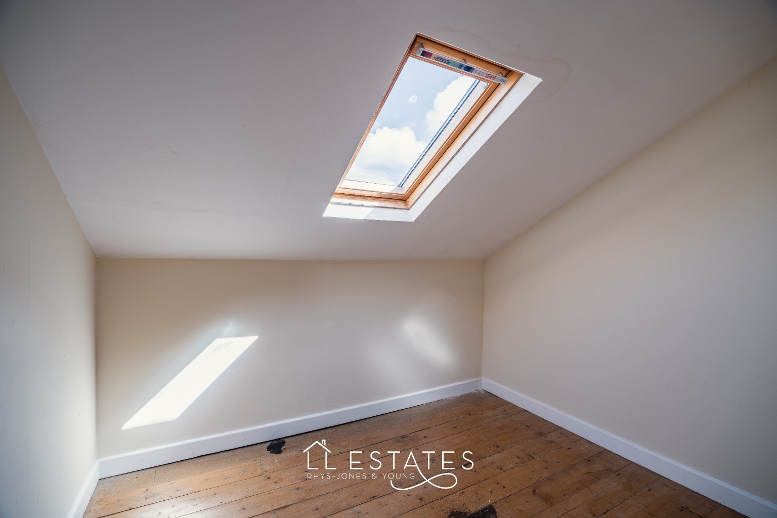5 bed detached house for sale in High Street, Dyserth 17