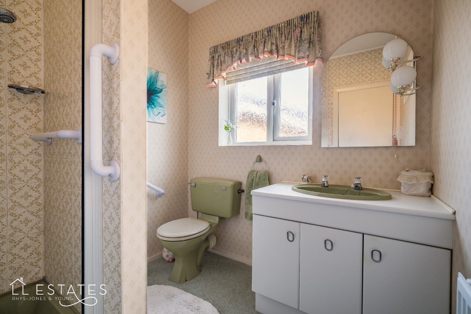 4 bed detached house for sale in Highlands Close, Rhuddlan, LL18 2RU  - Property Image 8