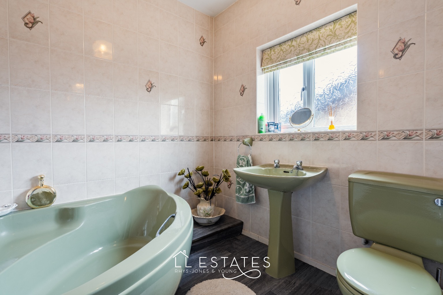 4 bed detached house for sale in 6 Highlands Close, Rhuddlan, LL18 2RU 10