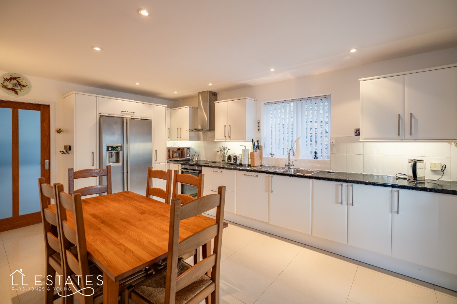 4 bed detached house for sale in Ffordd Bryn Y Garn, Henllan  - Property Image 4