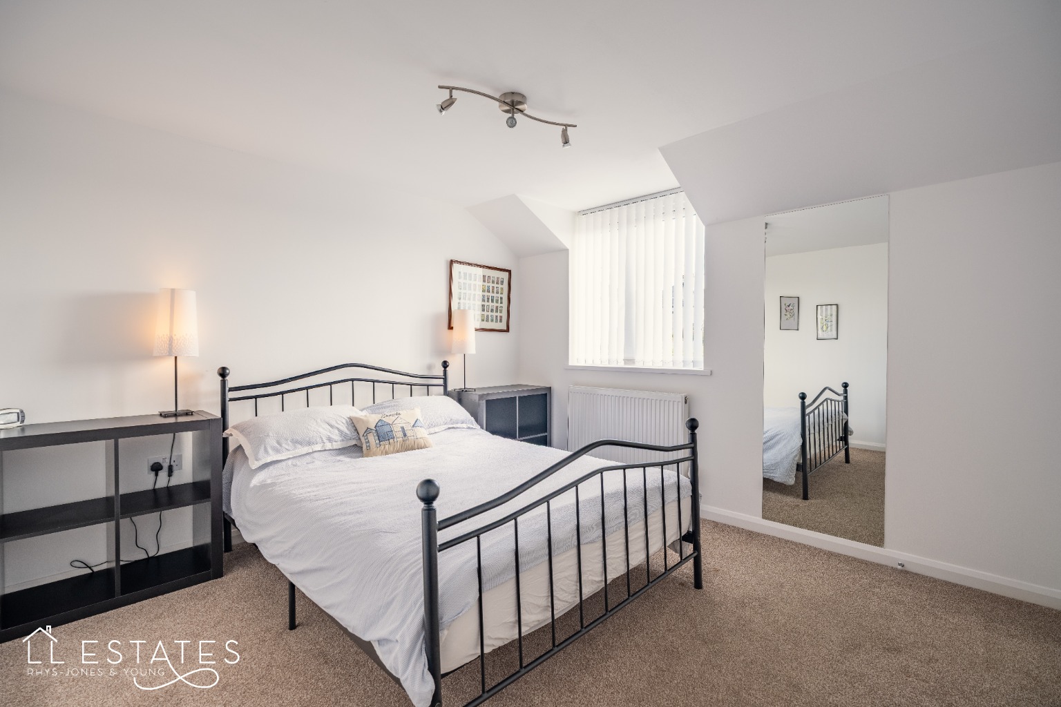 4 bed detached house for sale in Ffordd Bryn Y Garn, Henllan 9