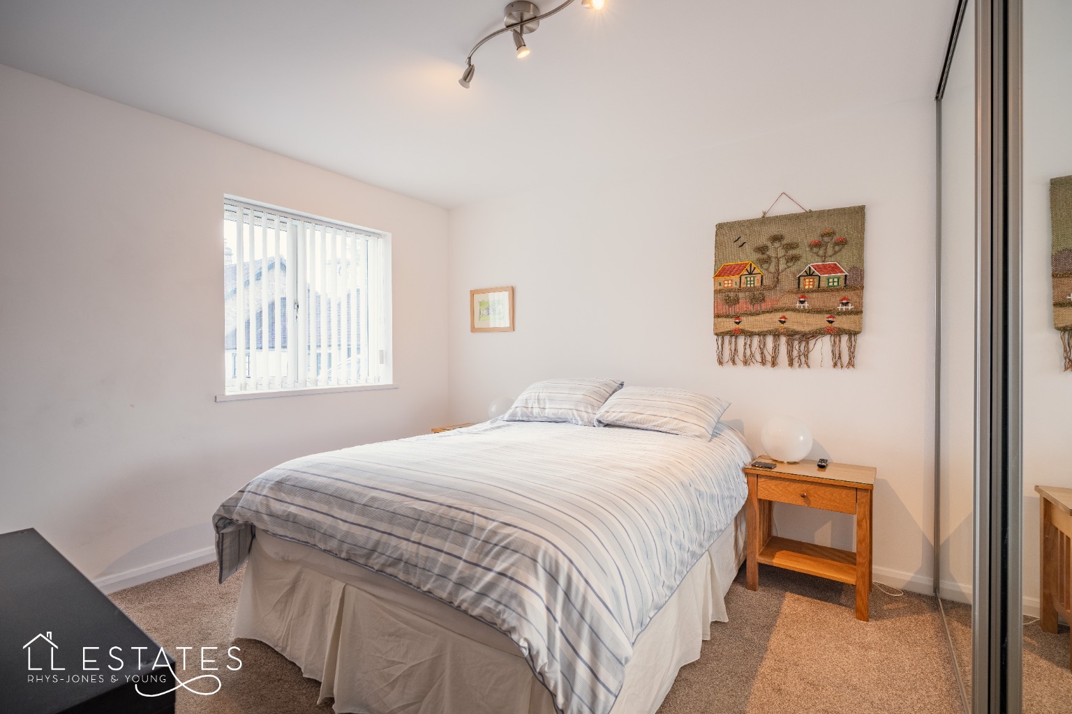 4 bed detached house for sale in Ffordd Bryn Y Garn, Henllan  - Property Image 9