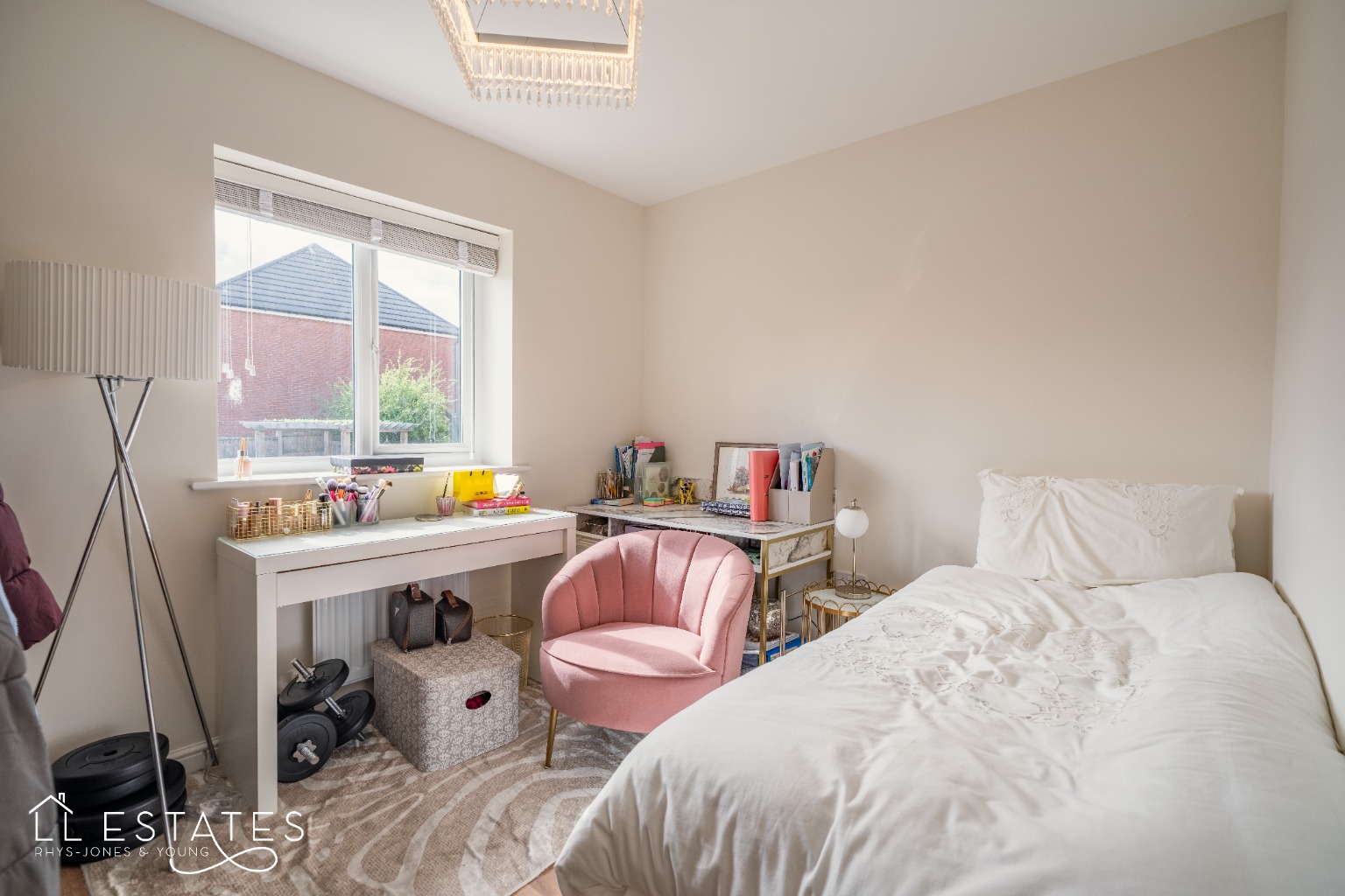 3 bed detached house for sale in Ffordd Porthdy, Rhuddlan  - Property Image 10