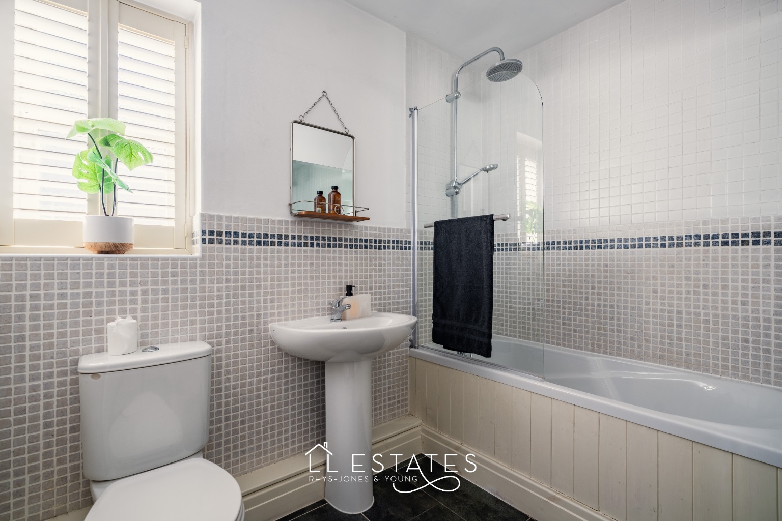 3 bed mews house for sale in Dyserth Road, Rhyl, LL18 4DY 11