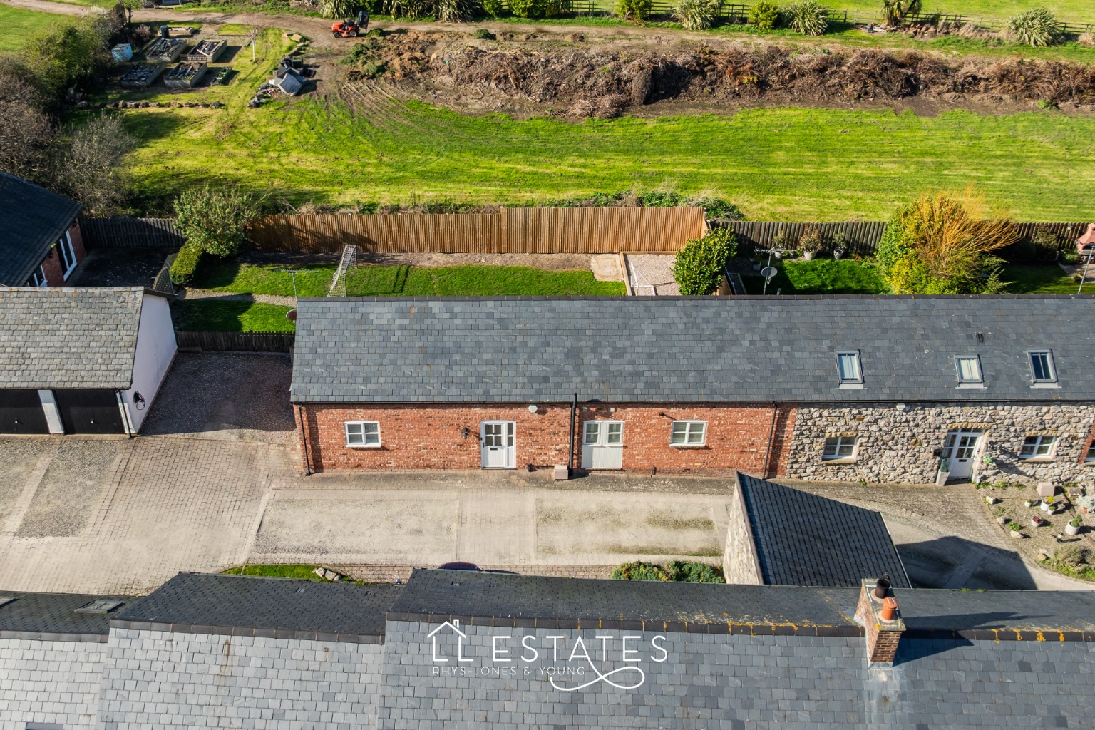 3 bed mews house for sale in Dyserth Road, Rhyl, LL18 4DY 12
