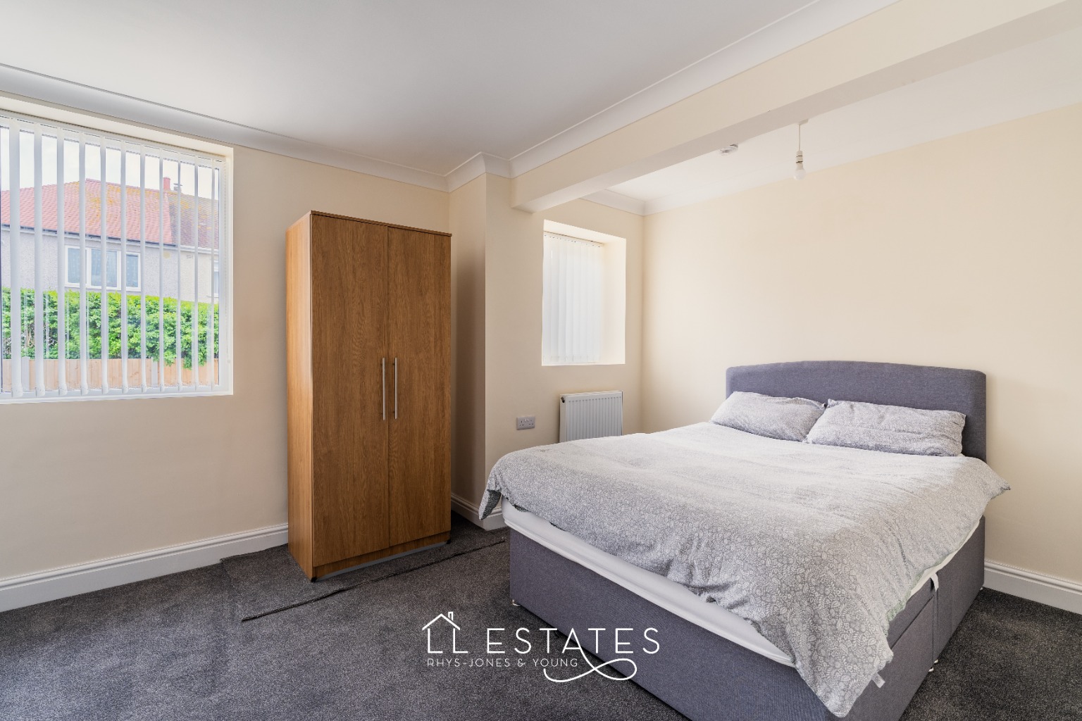 2 bed semi-detached bungalow for sale in Rhyl Coast Road, Rhyl, Denbighshire, LL18  - Property Image 7