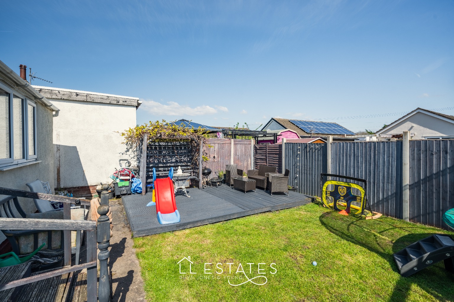 3 bed detached bungalow for sale in Bryn Cwnin Road, Rhyl, LL18 4UD  - Property Image 2